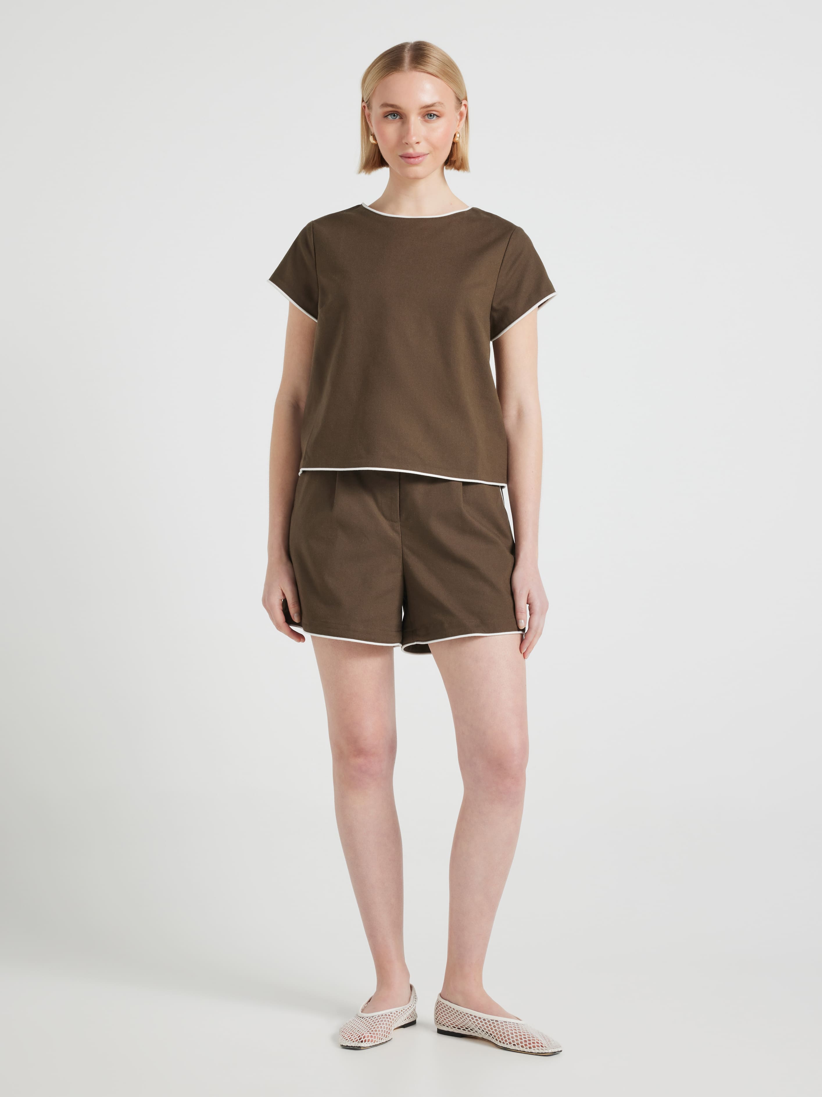 Colette Contrast Short