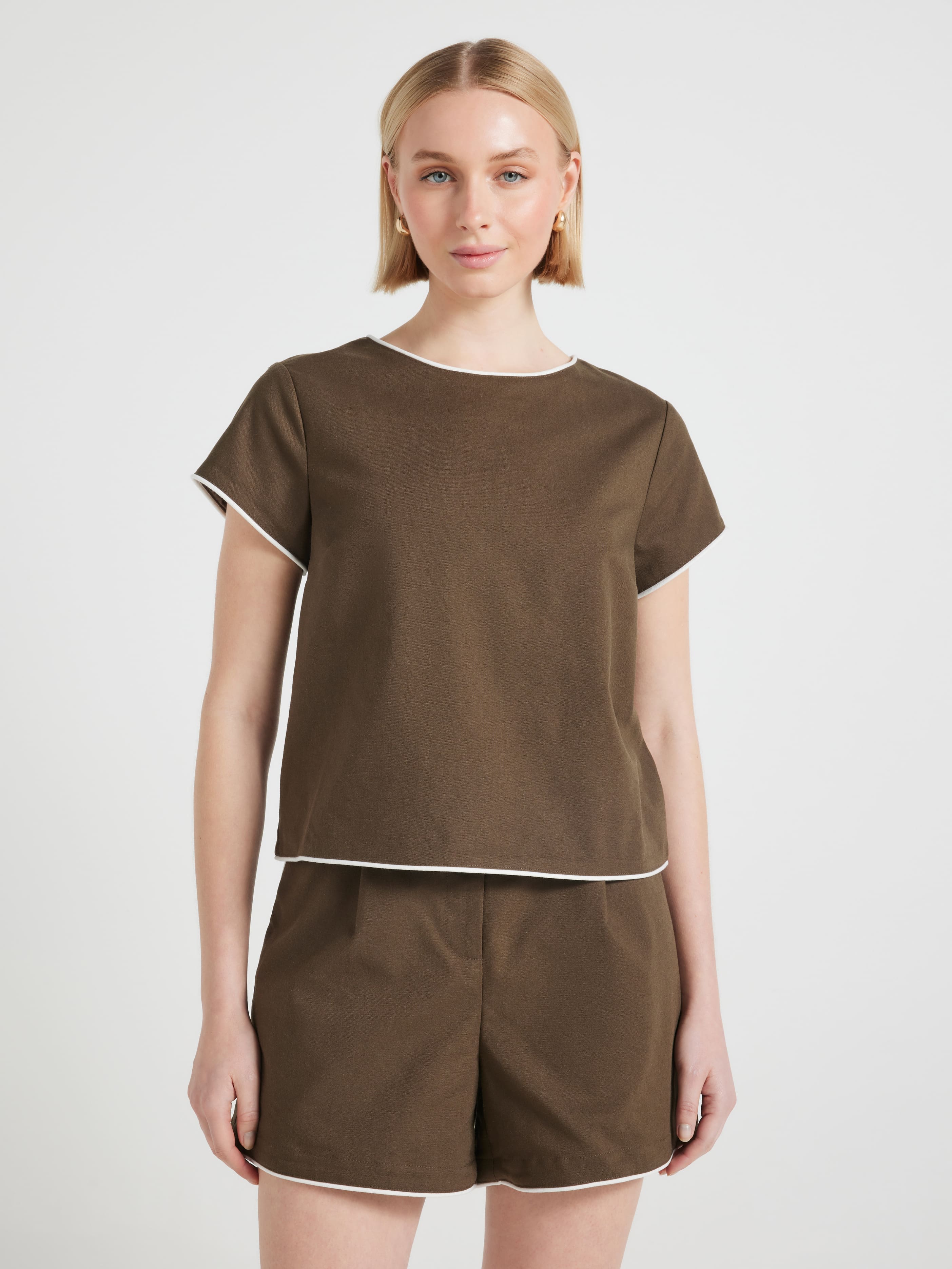 Colette Contrast Short