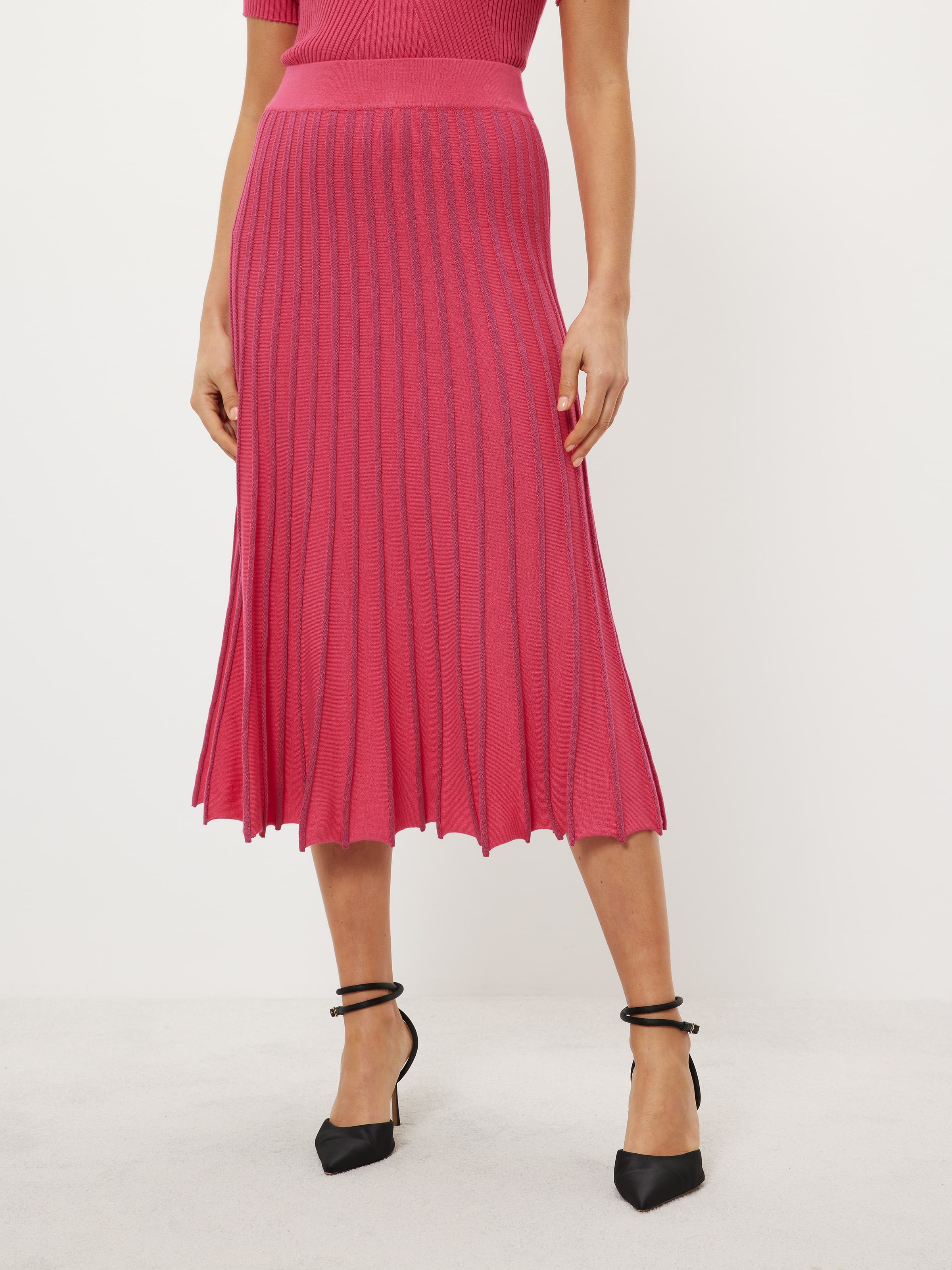 Knit midi skirt australia hotsell