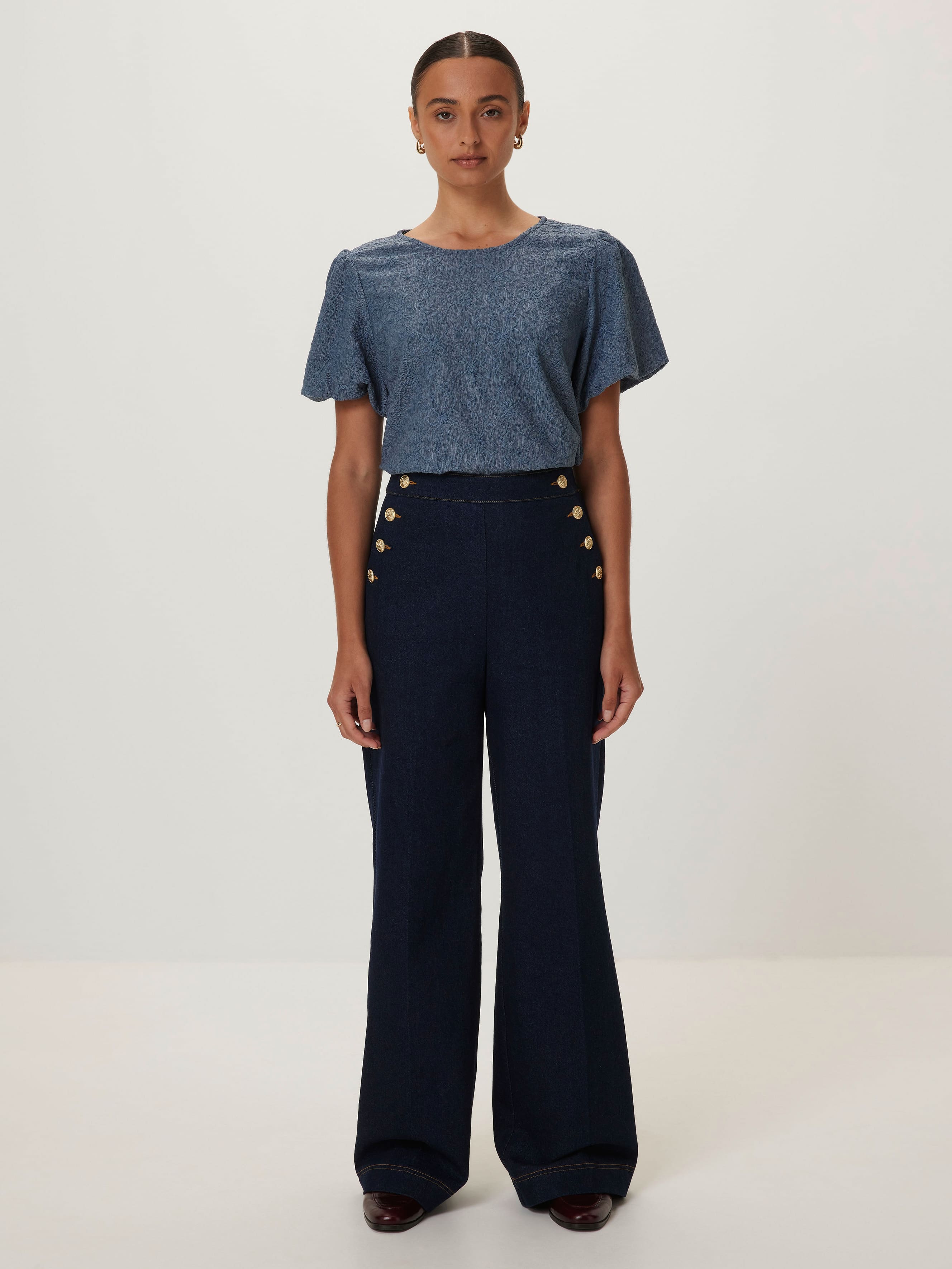 Eva Textured Puff Sleeve Tee