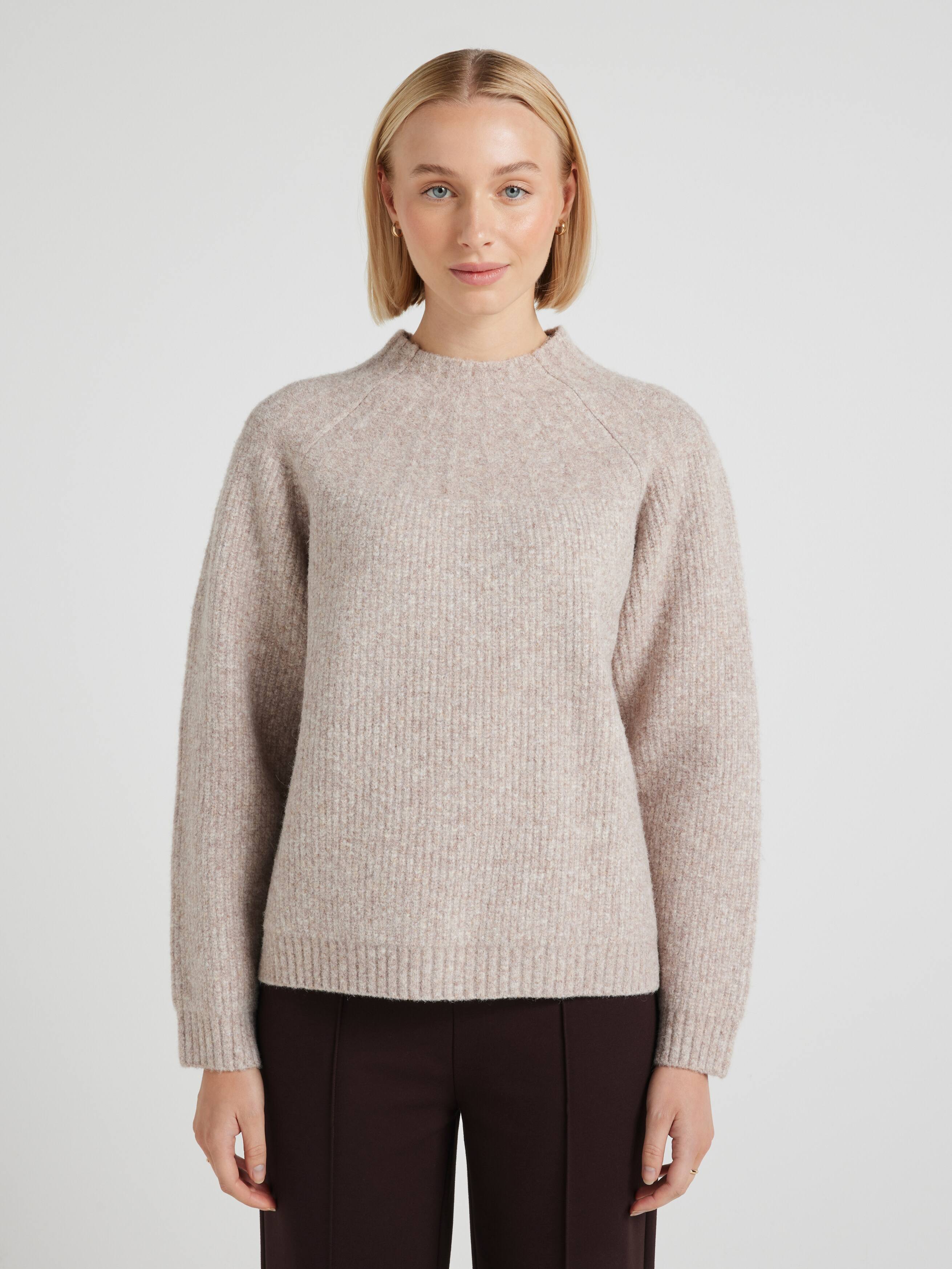 Nadia Neck Detail Novelty