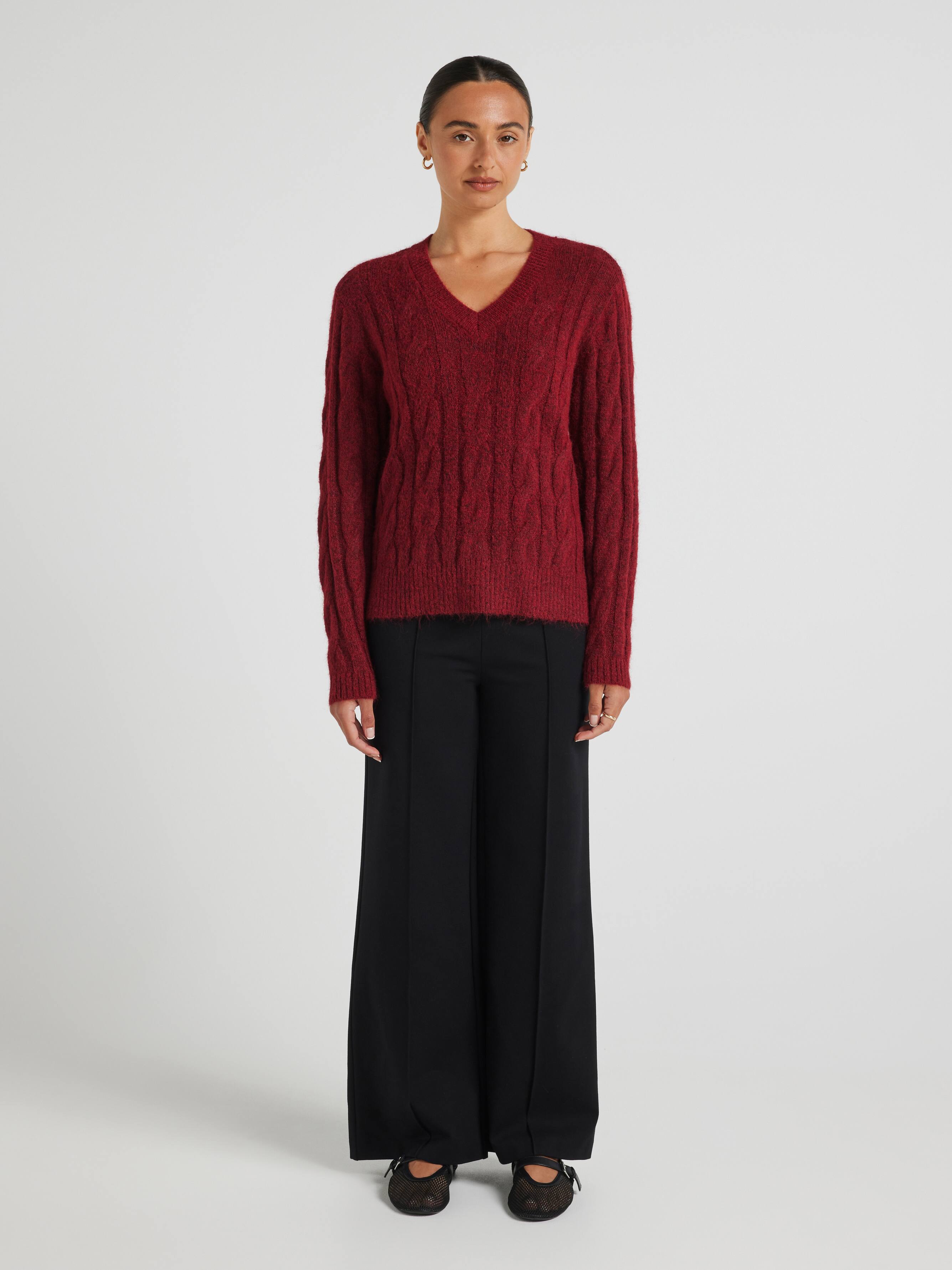 Rach Longline V Neck Knit