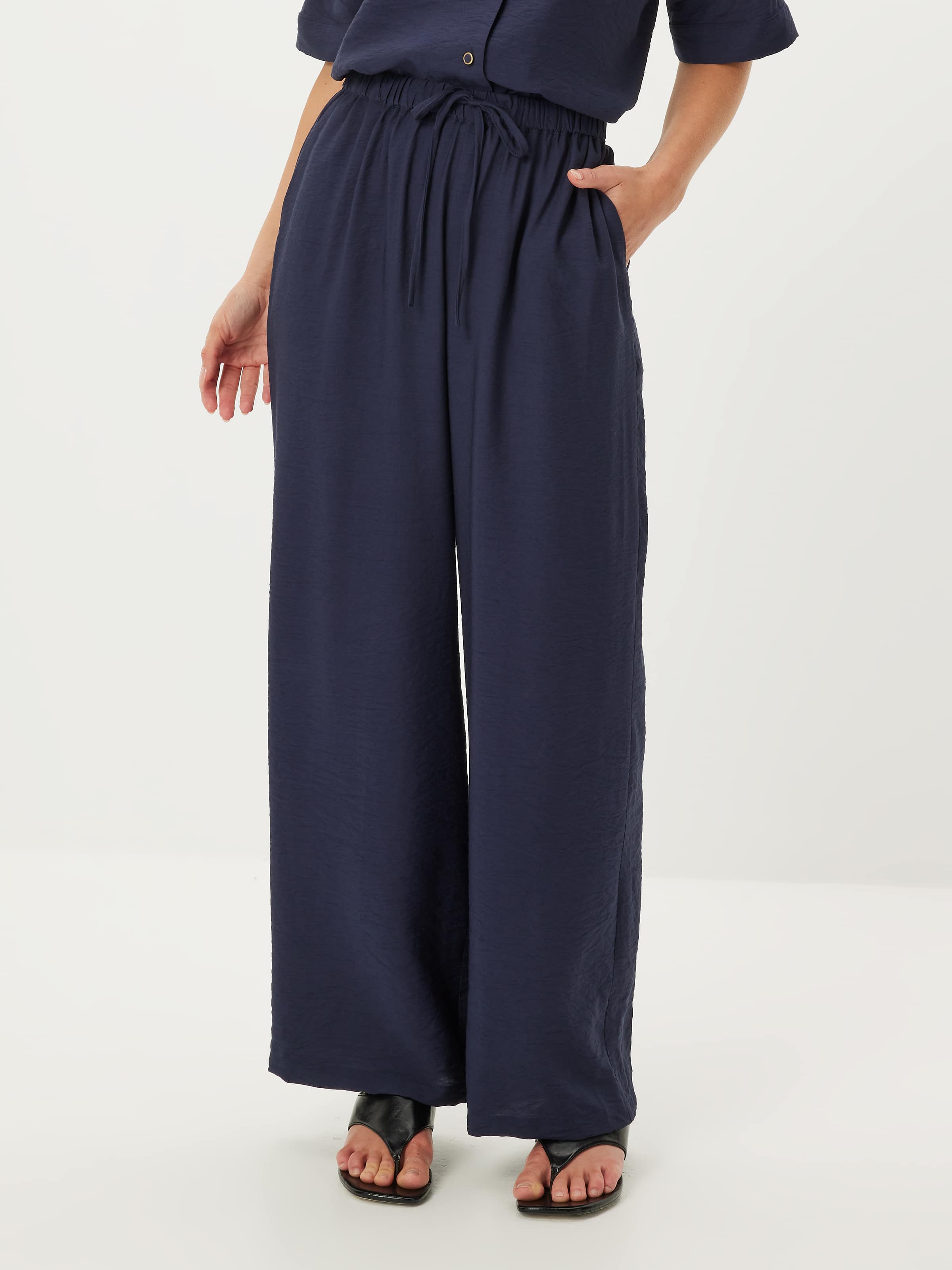 Tara Twill Printed Pant