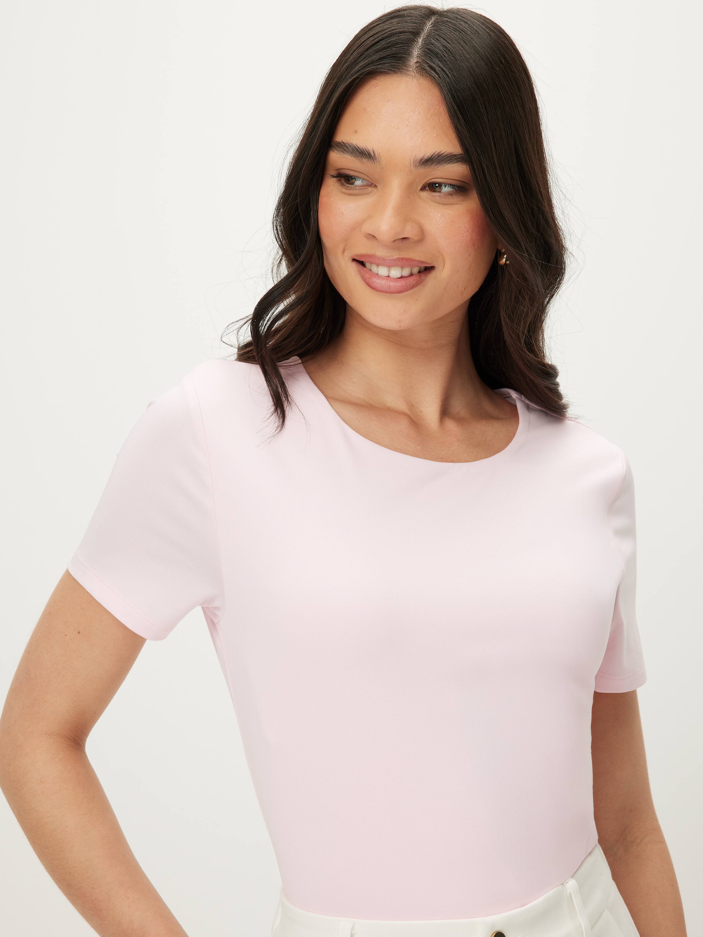 Core Scoop T-Shirt