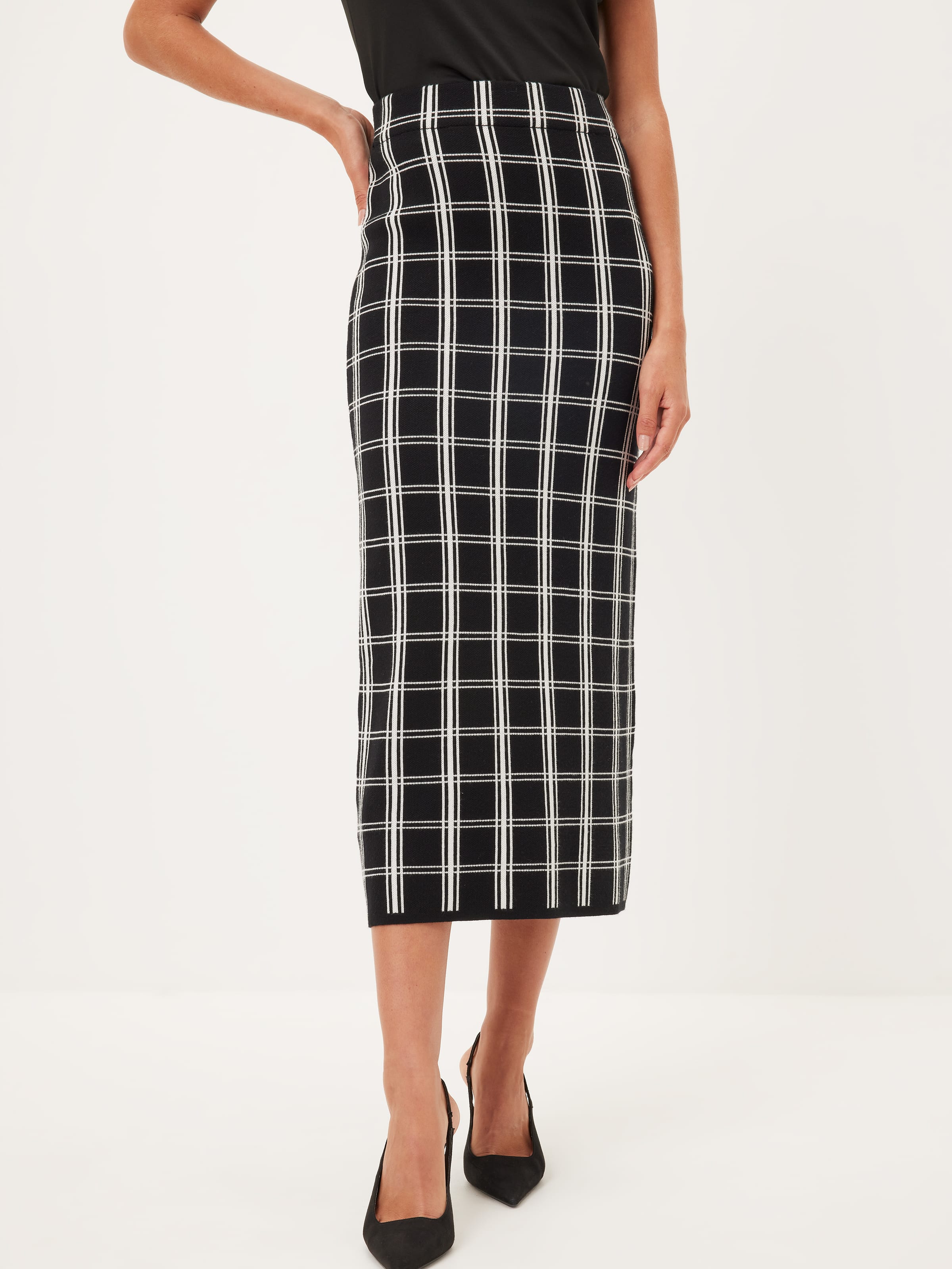 Cara Geo Knit Pencil Skirt