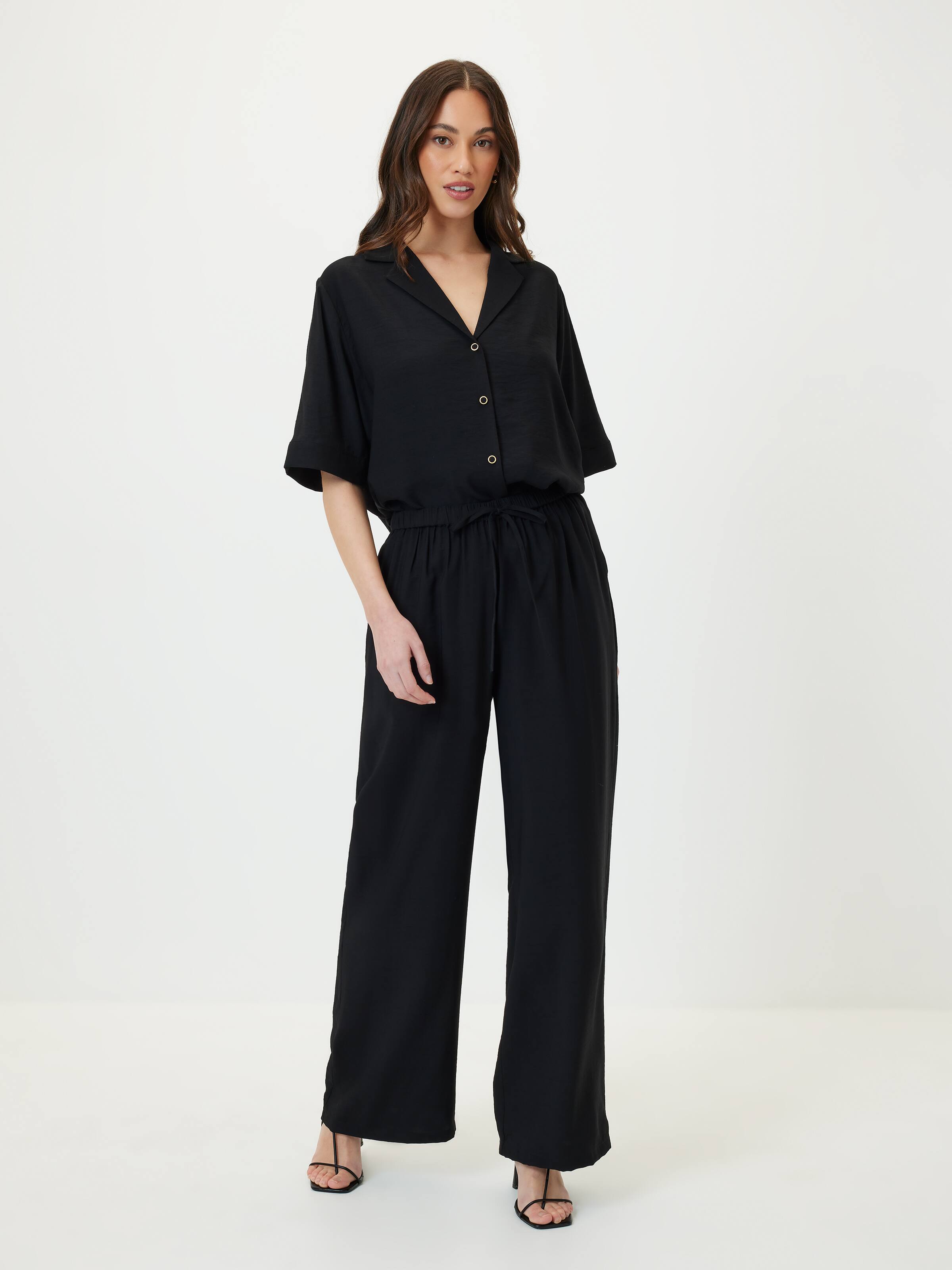 Tara Twill Short Sleeve Shirt