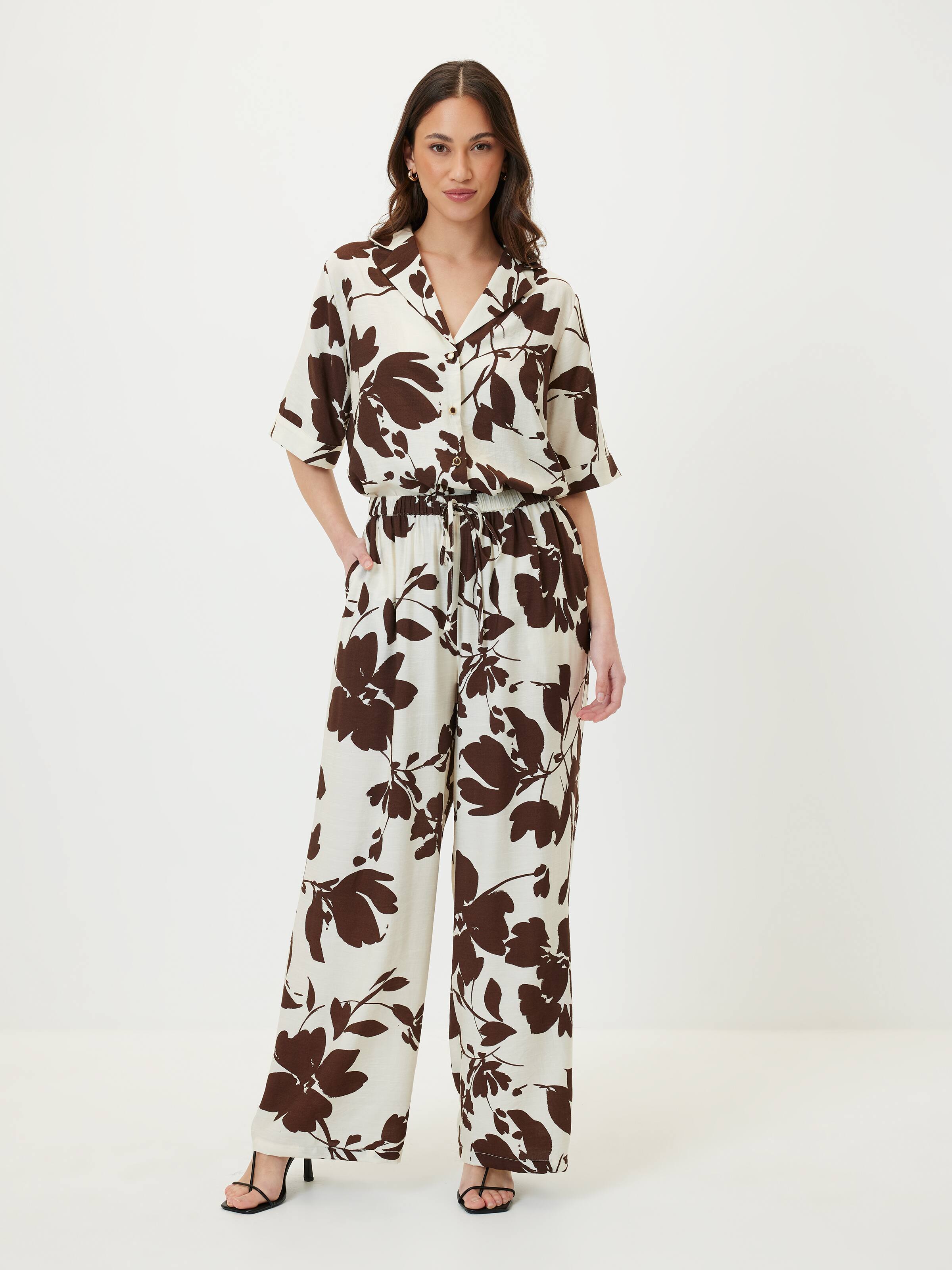 Tara Twill Short Sleeve Shirt