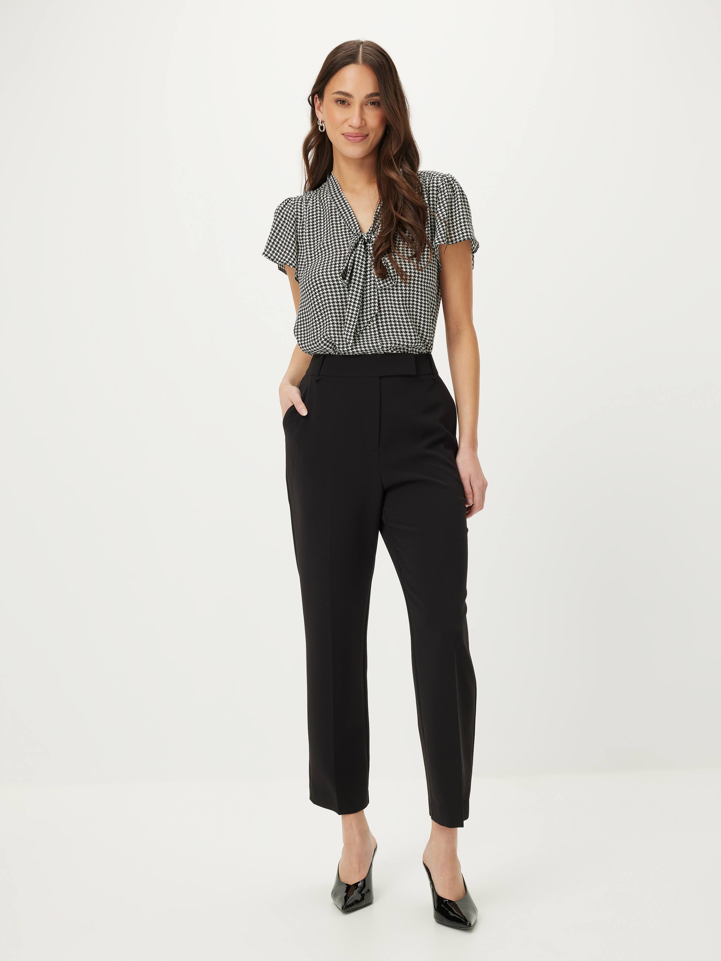 Paige Tie Front Top