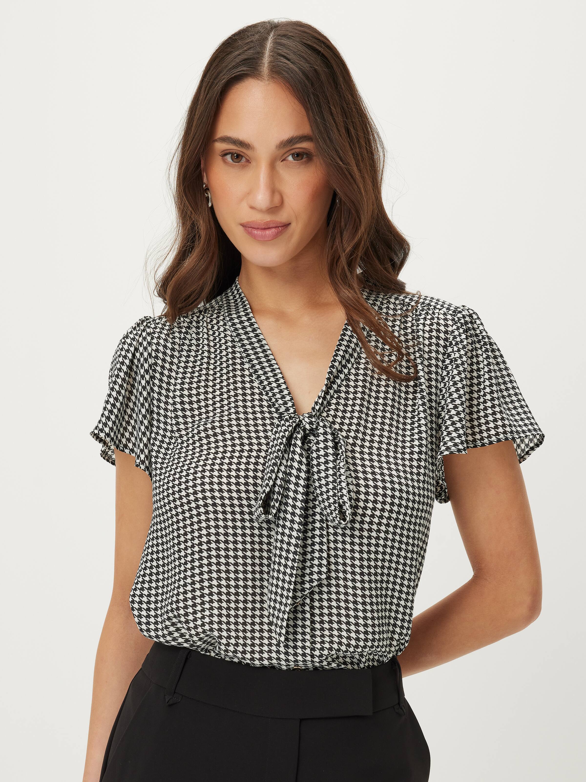 Paige Tie Front Top
