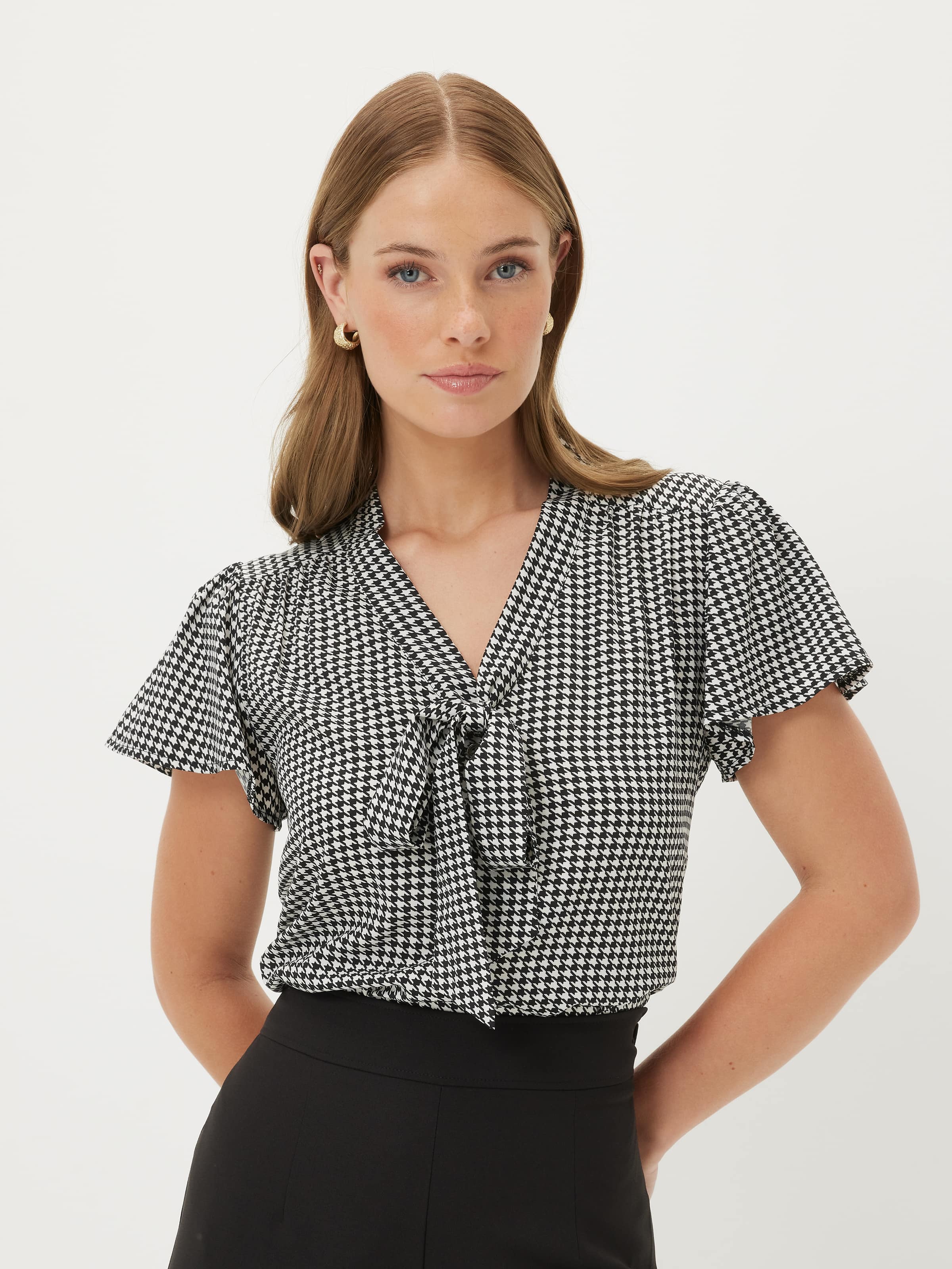 Paige Tie Front Shirt Houndstooth - Portmans Online