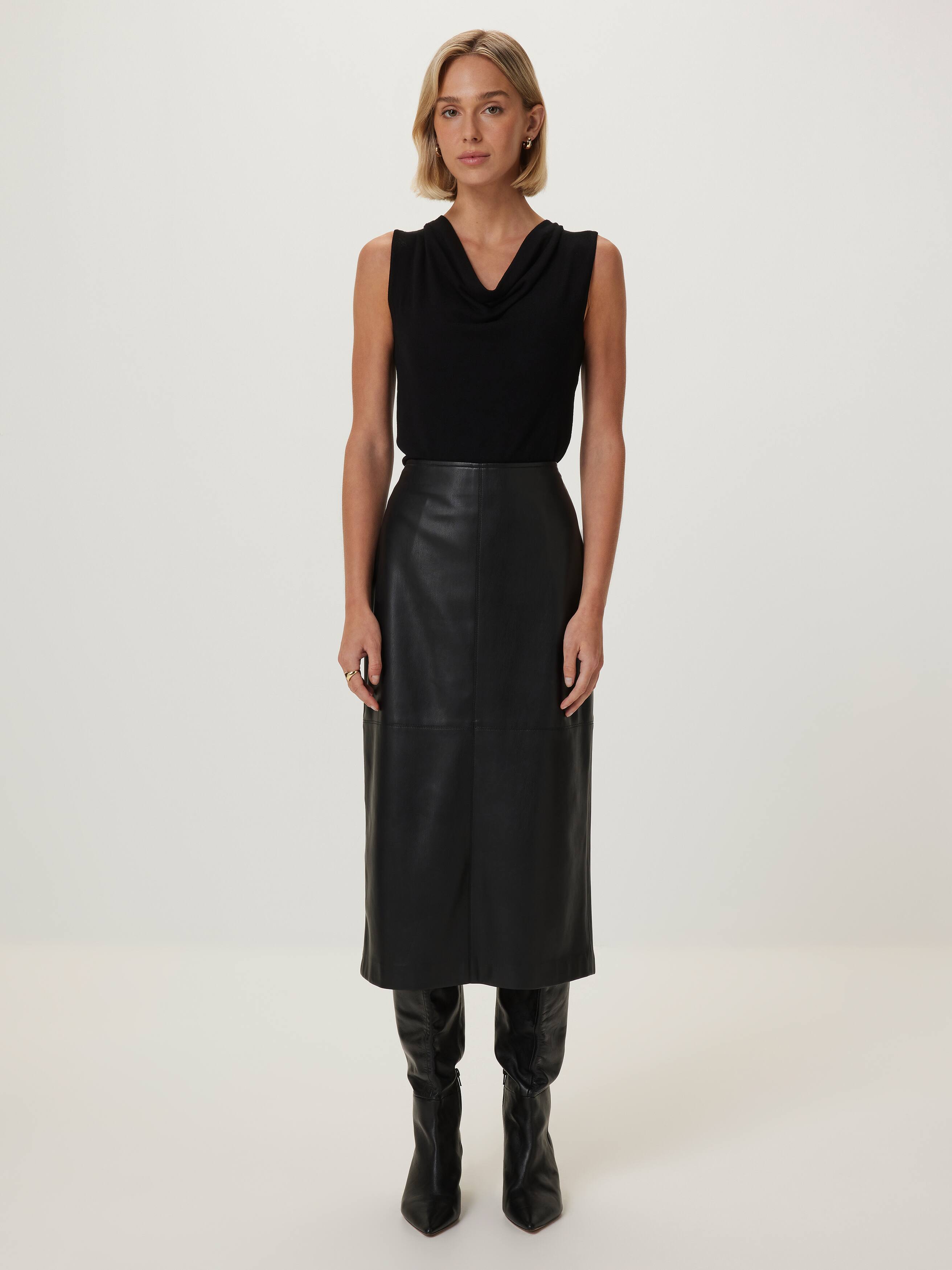 One Last Kiss Faux Leather Pencil Skirt