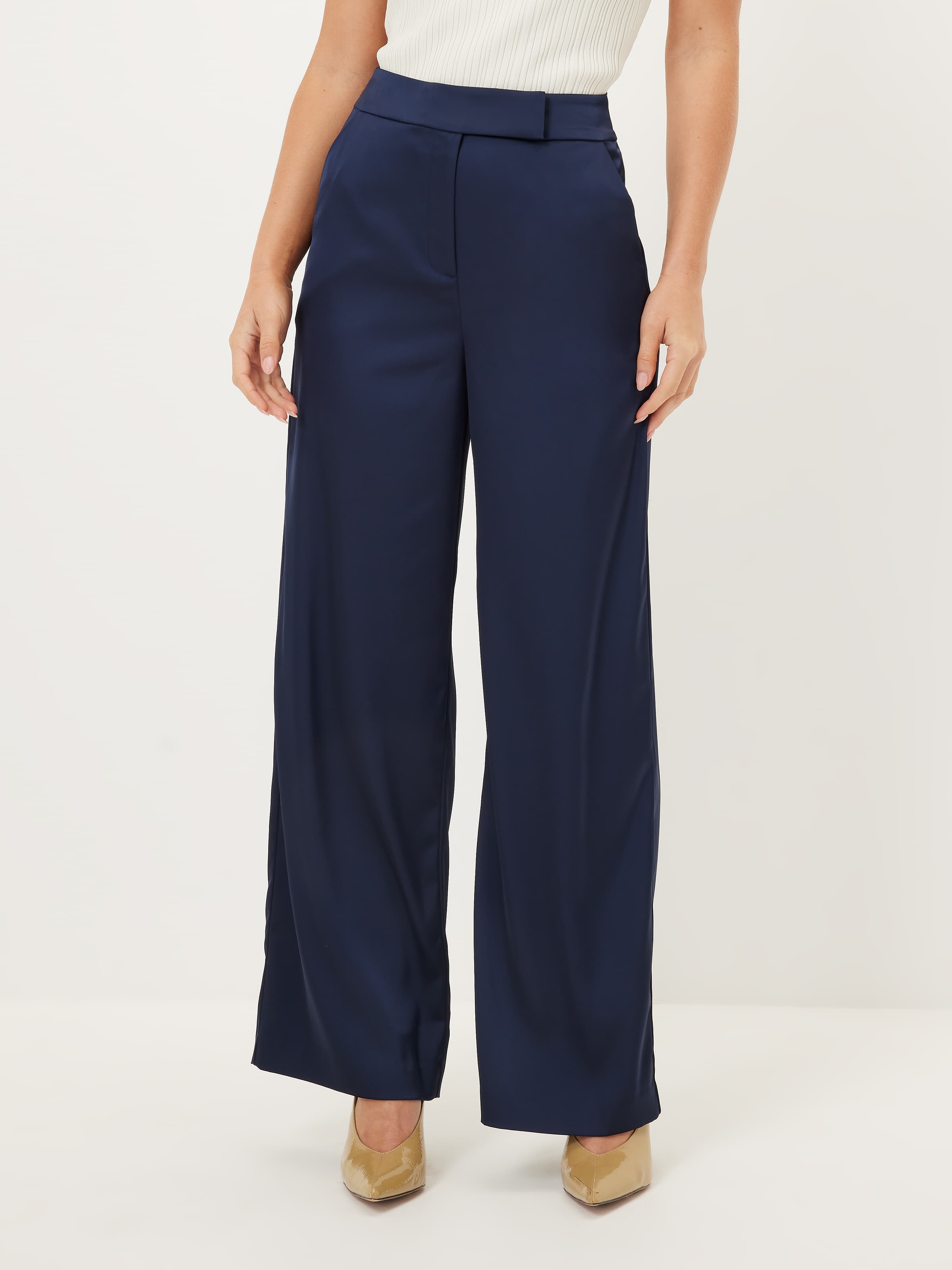 Cupids Bow Satin Pant