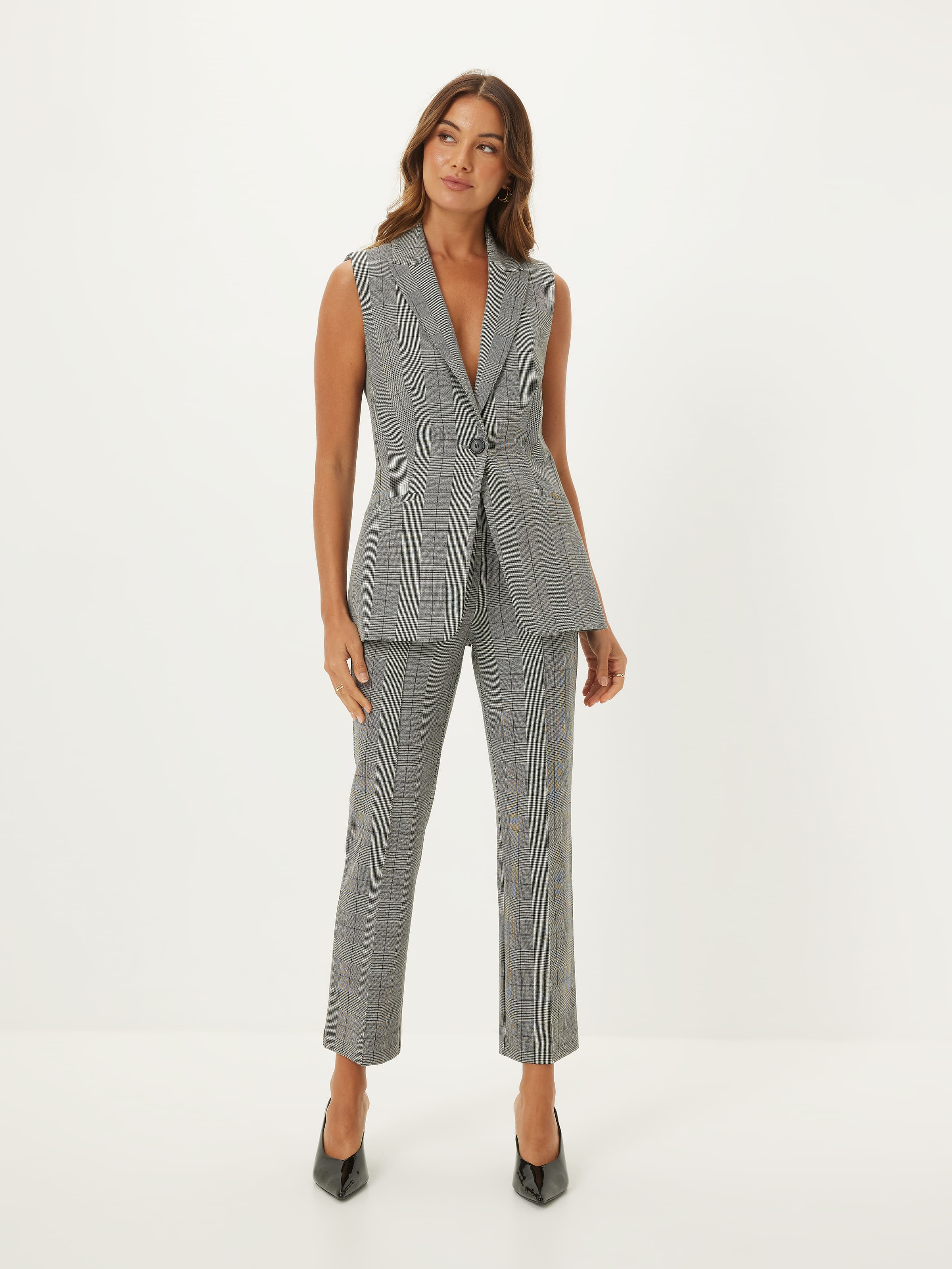 Check Mate Tapered Leg Pant
