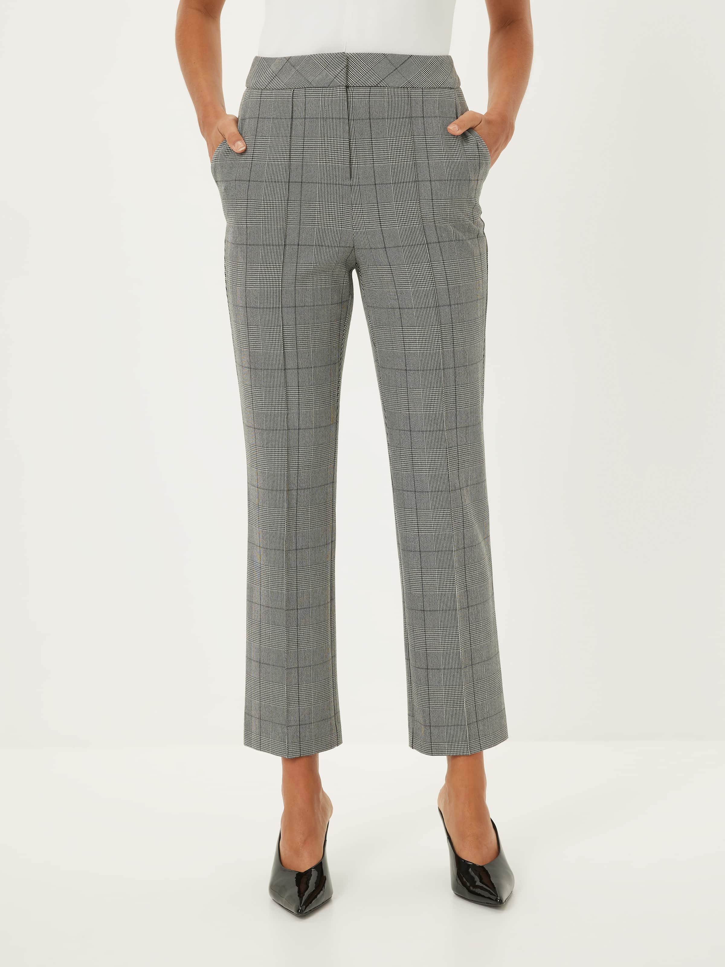 Check Mate Tapered Leg Pant