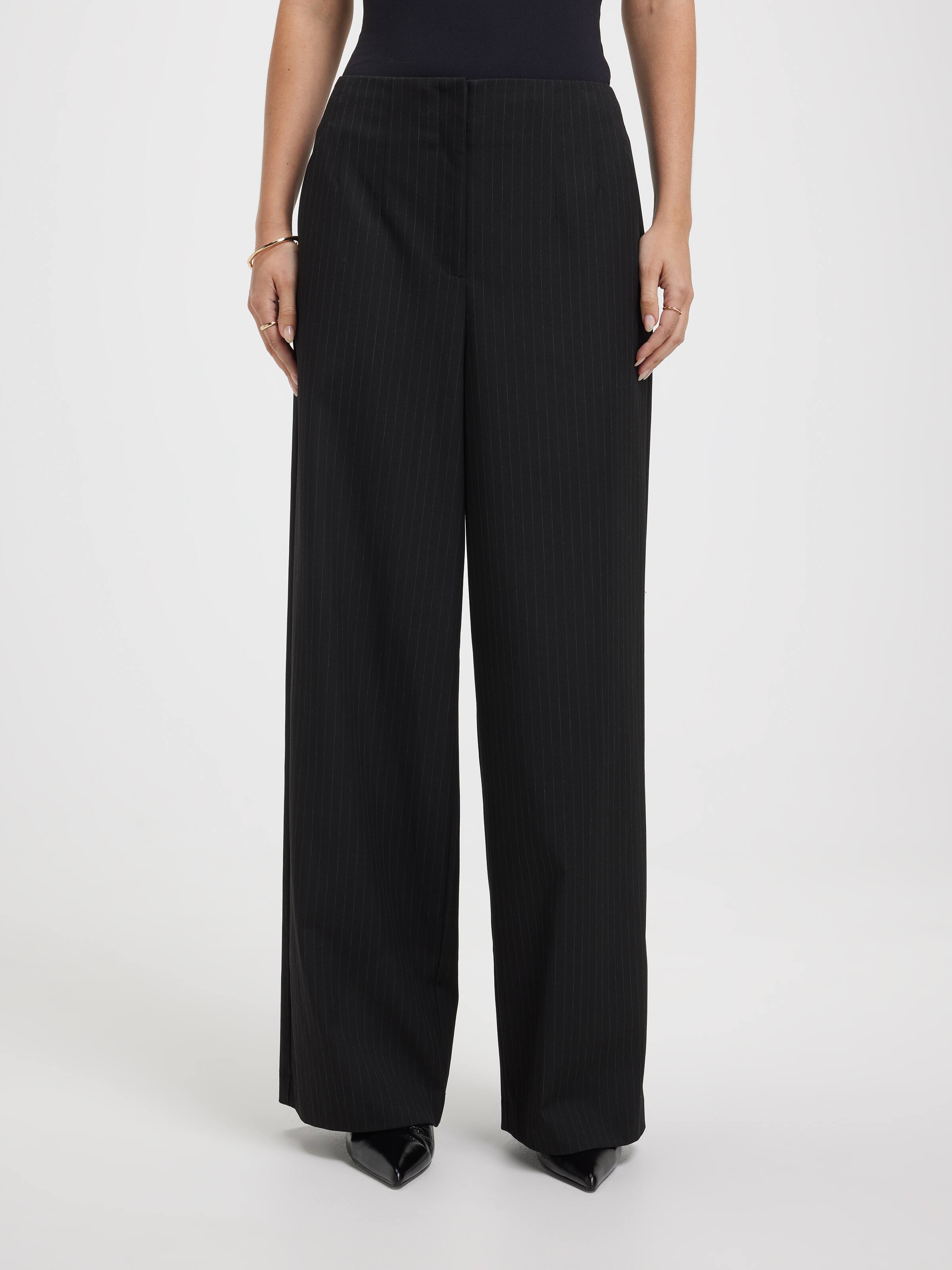 Moving On Up Suit Pant