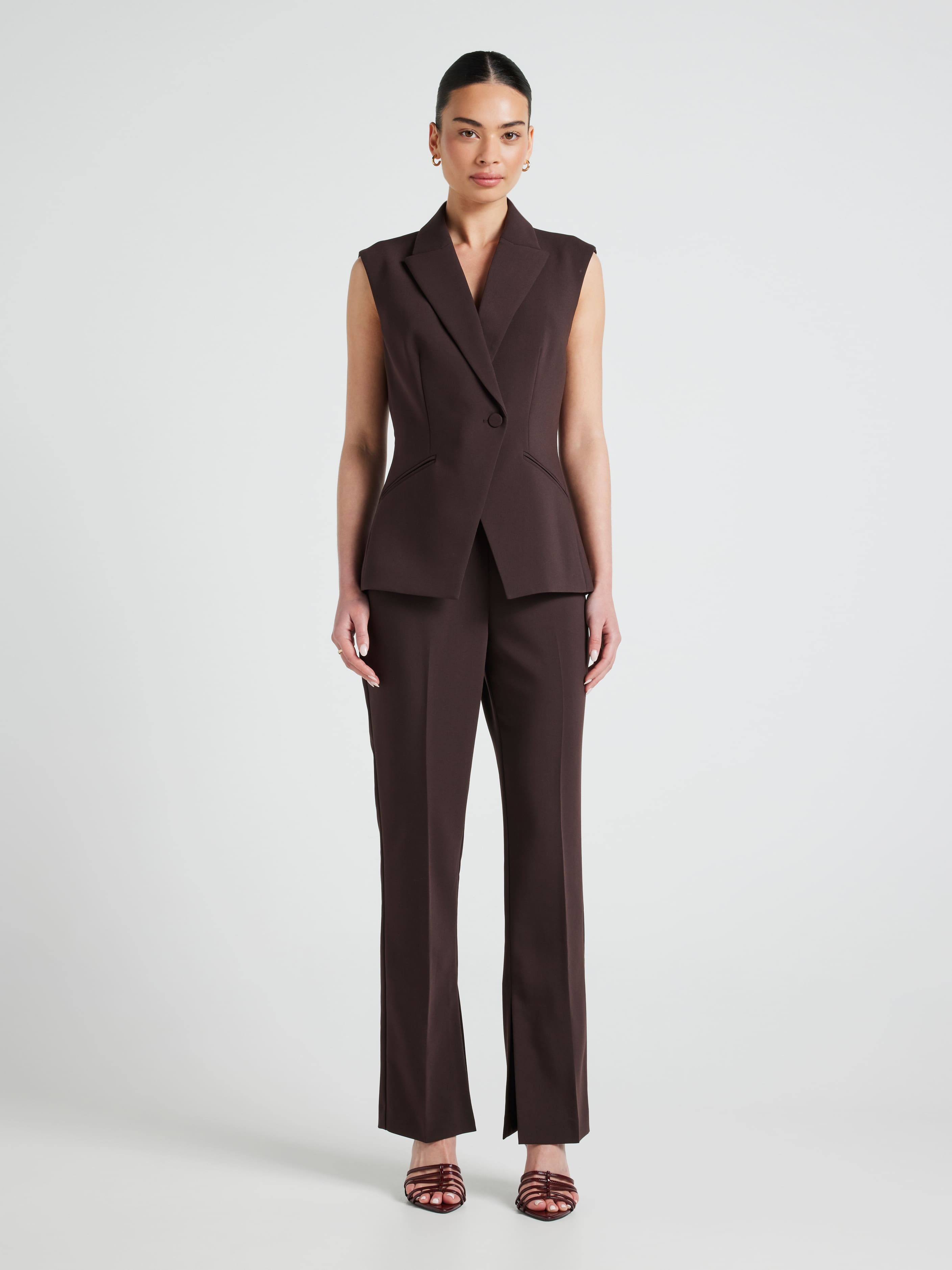 Power Meets Play Split Pant