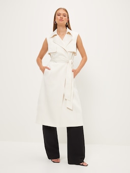 Belle Ame Sleeveless Trench