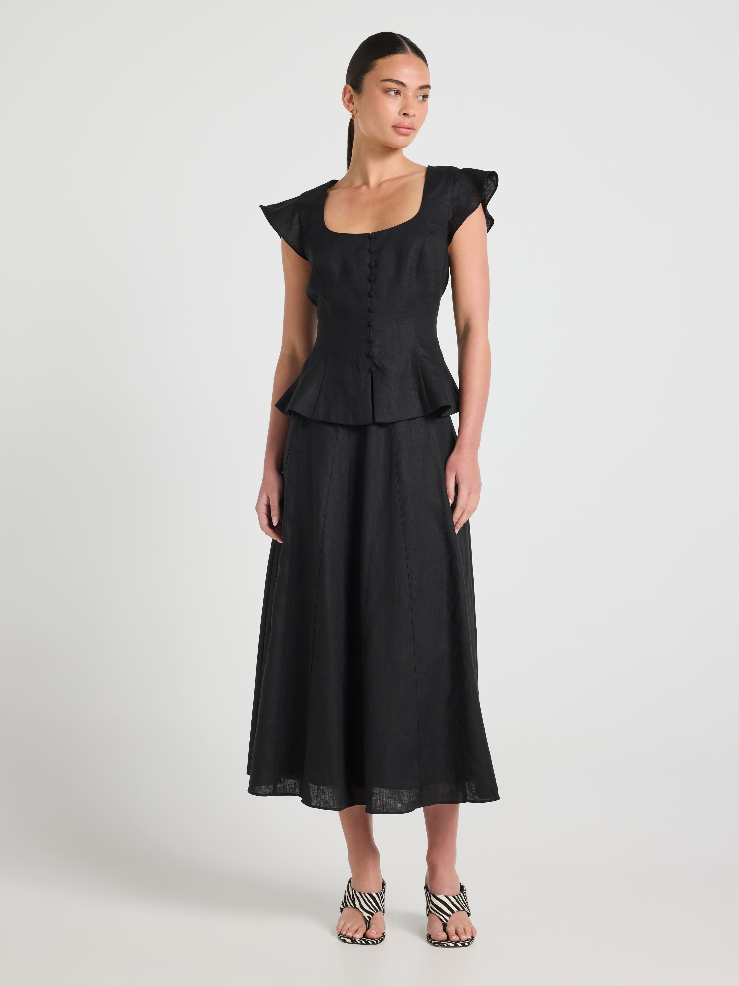 Turn To You Linen Skirt