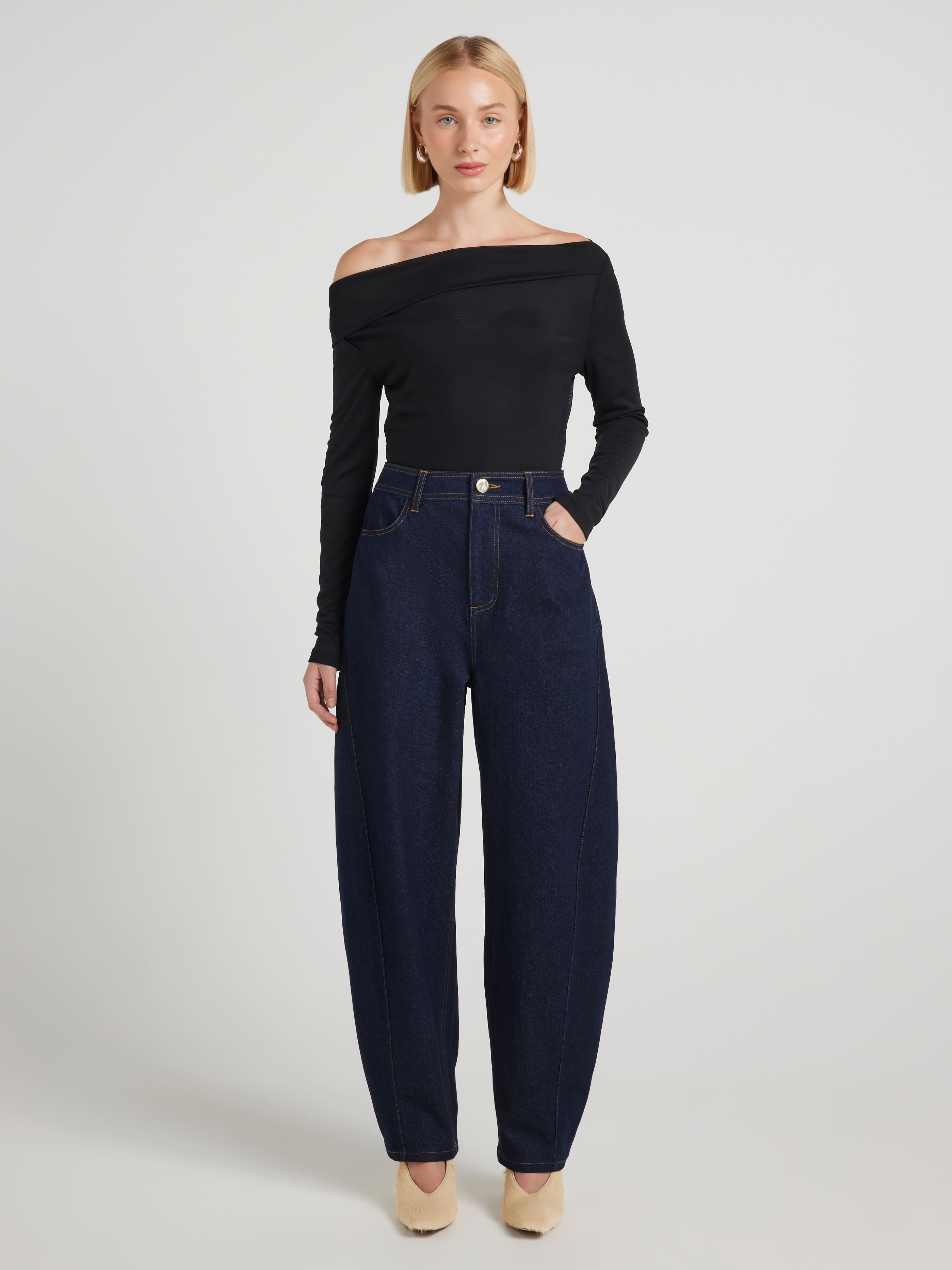 Off The Hook Barrel Jean