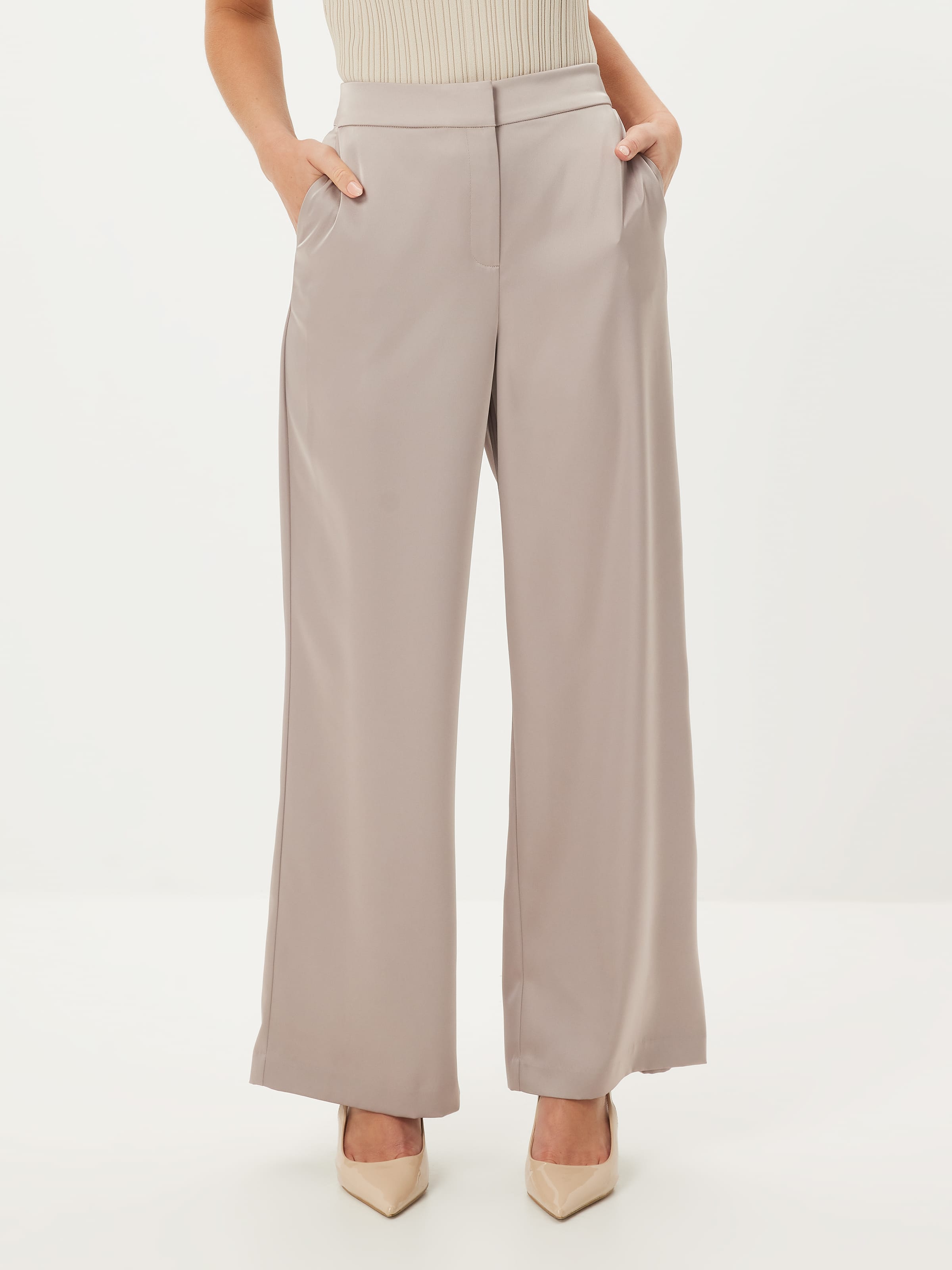 Love Traingle Satin Pant