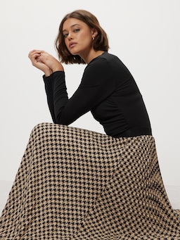 Houndstooth Pleated Skirt