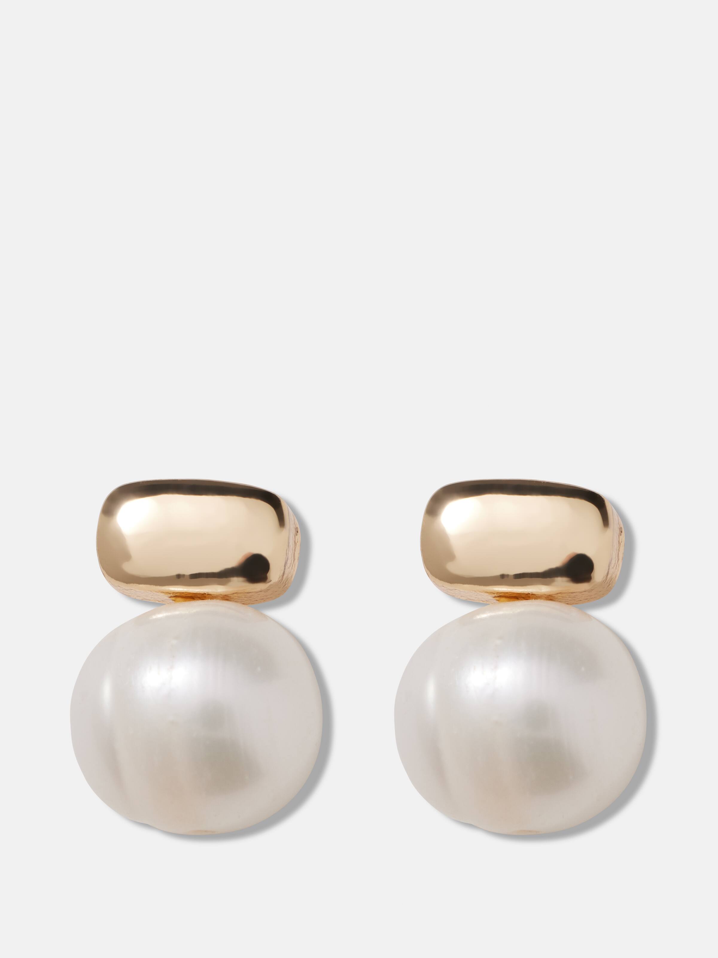 Juliette Freshwater Pearl Stud