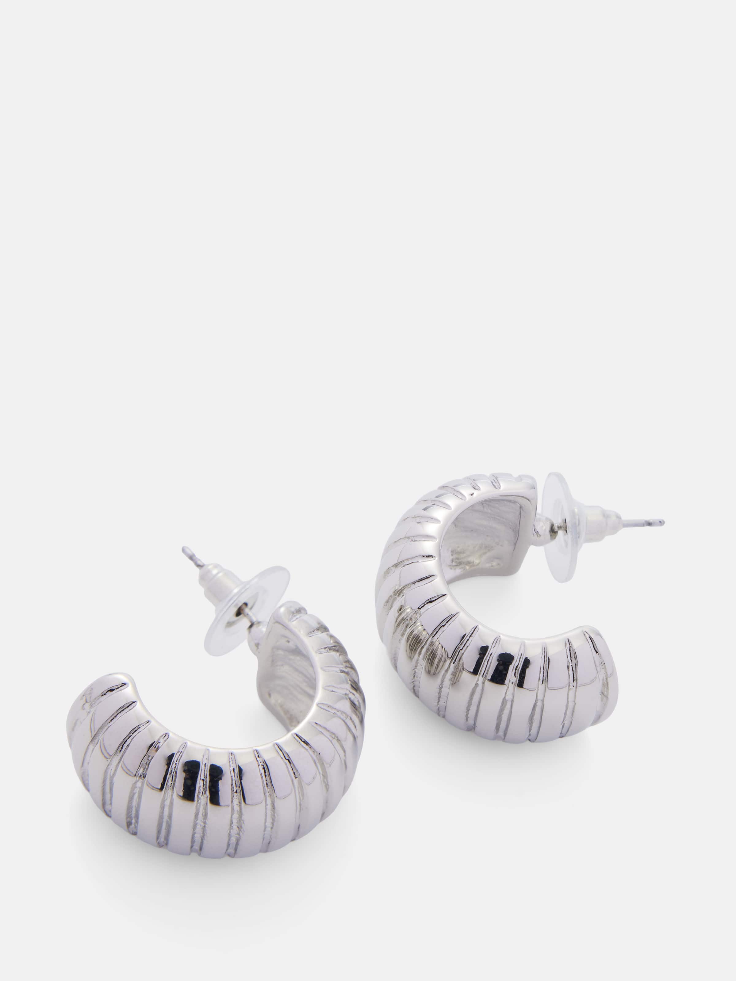 Jade Statement Ribbed Hoop Earrings