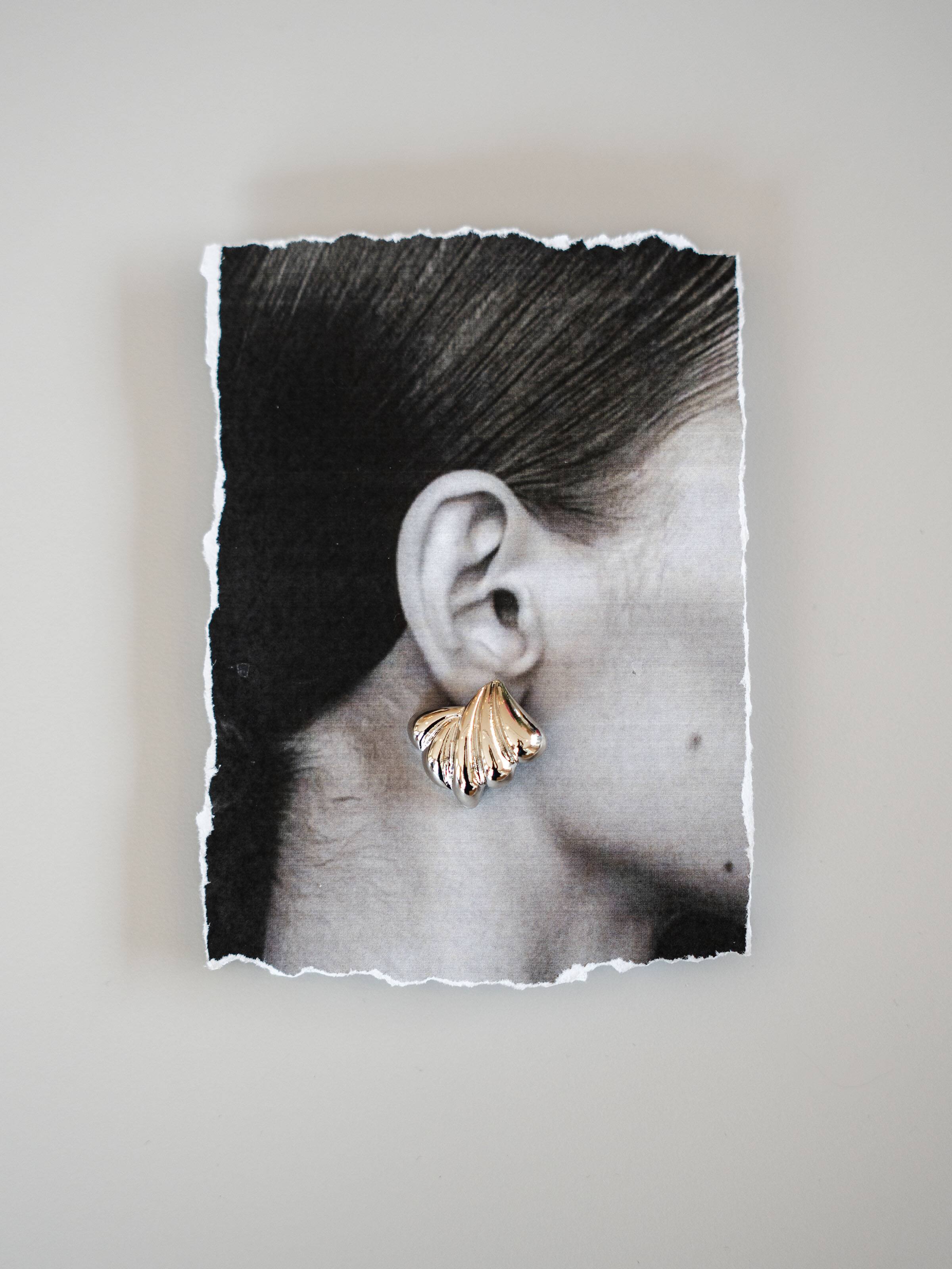 Quinn Fan Stud Earrings
