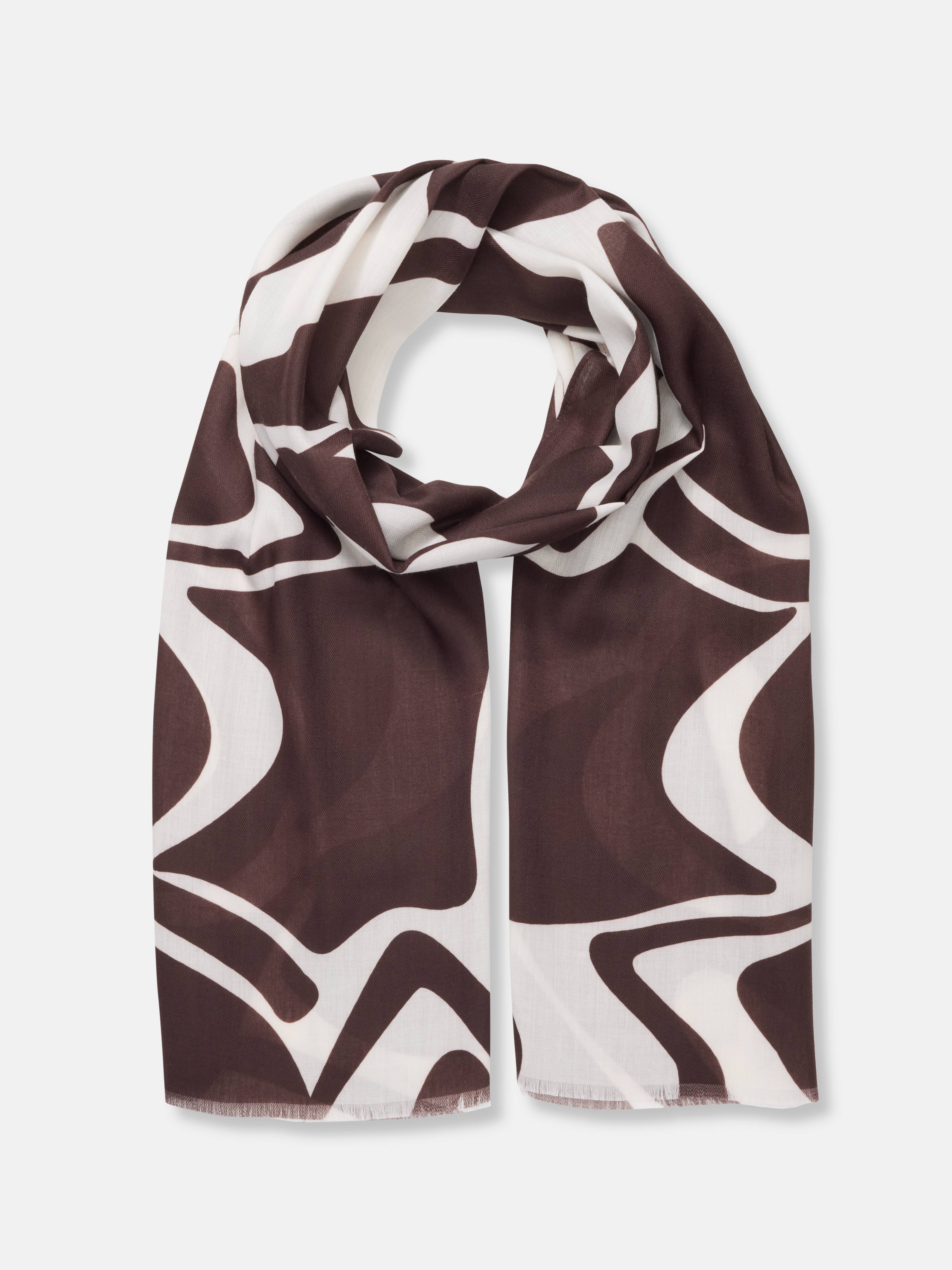 Curve Geo Lightweight Scarf
