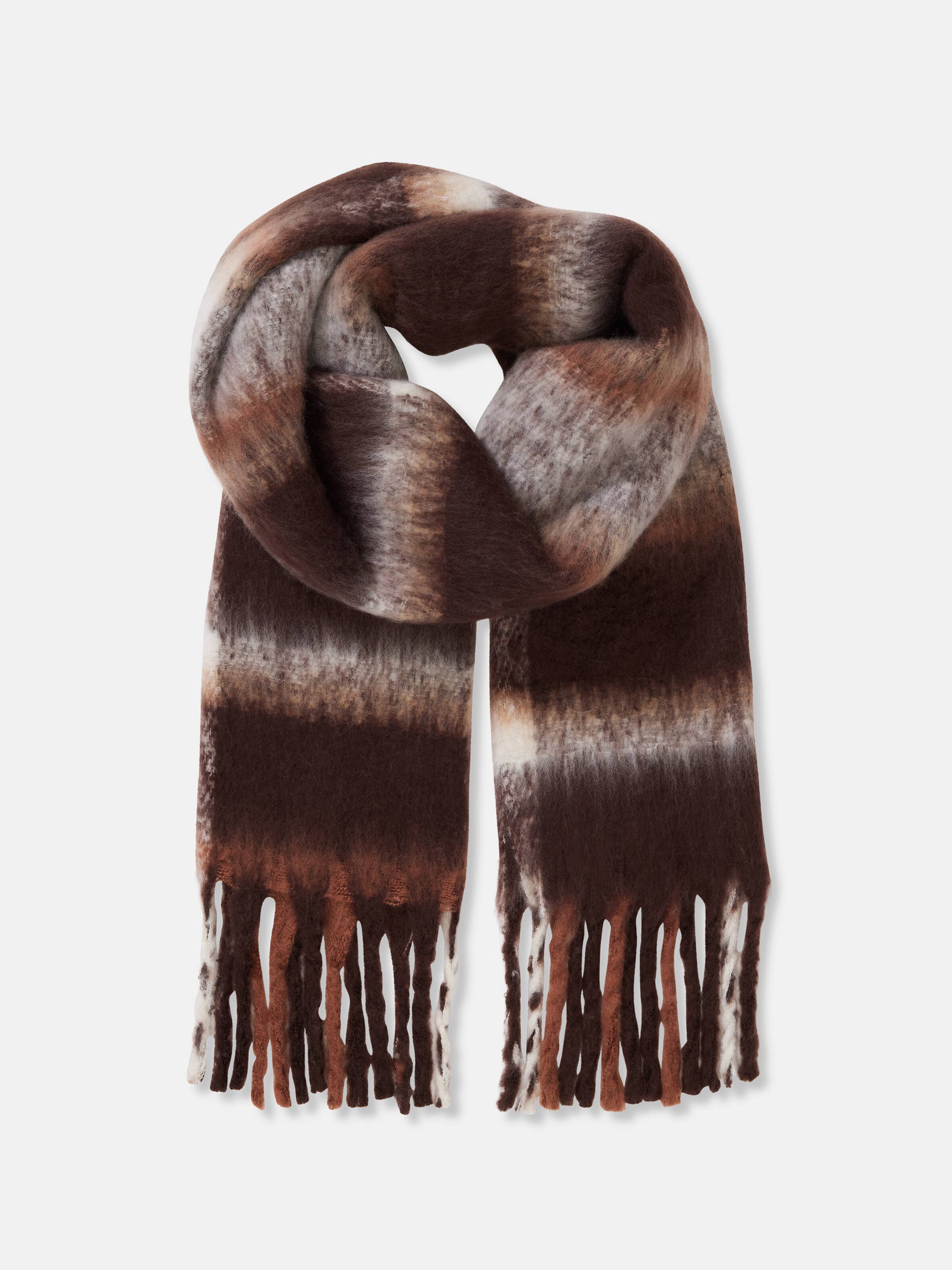 Cleo Fluffy Check Scarf
