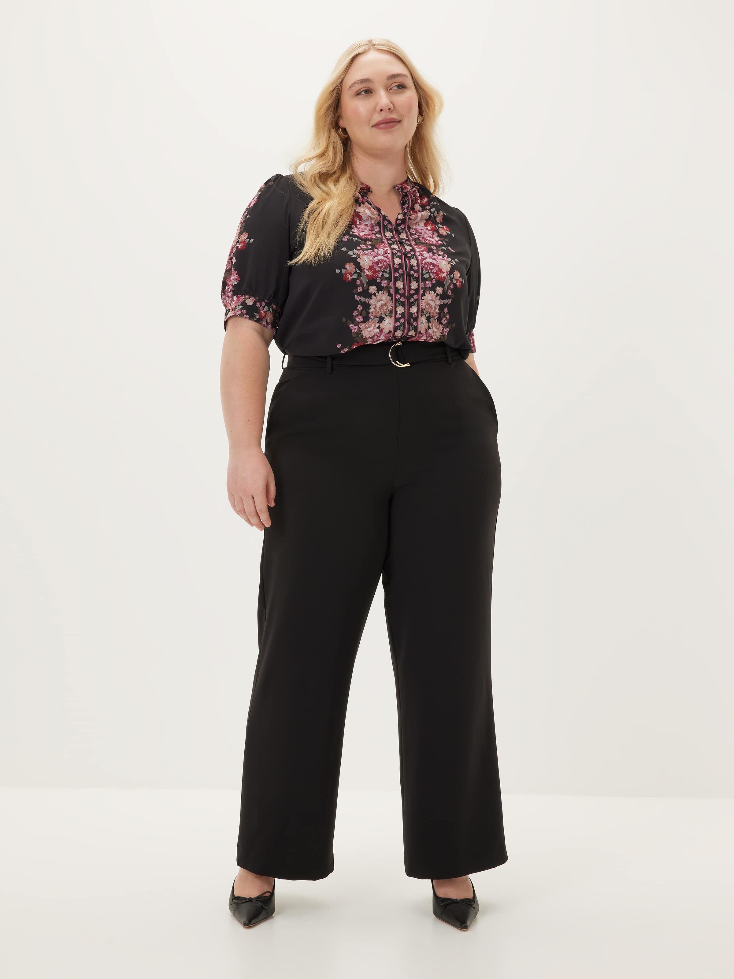 Curve Rosie Short Sleeve Blouse