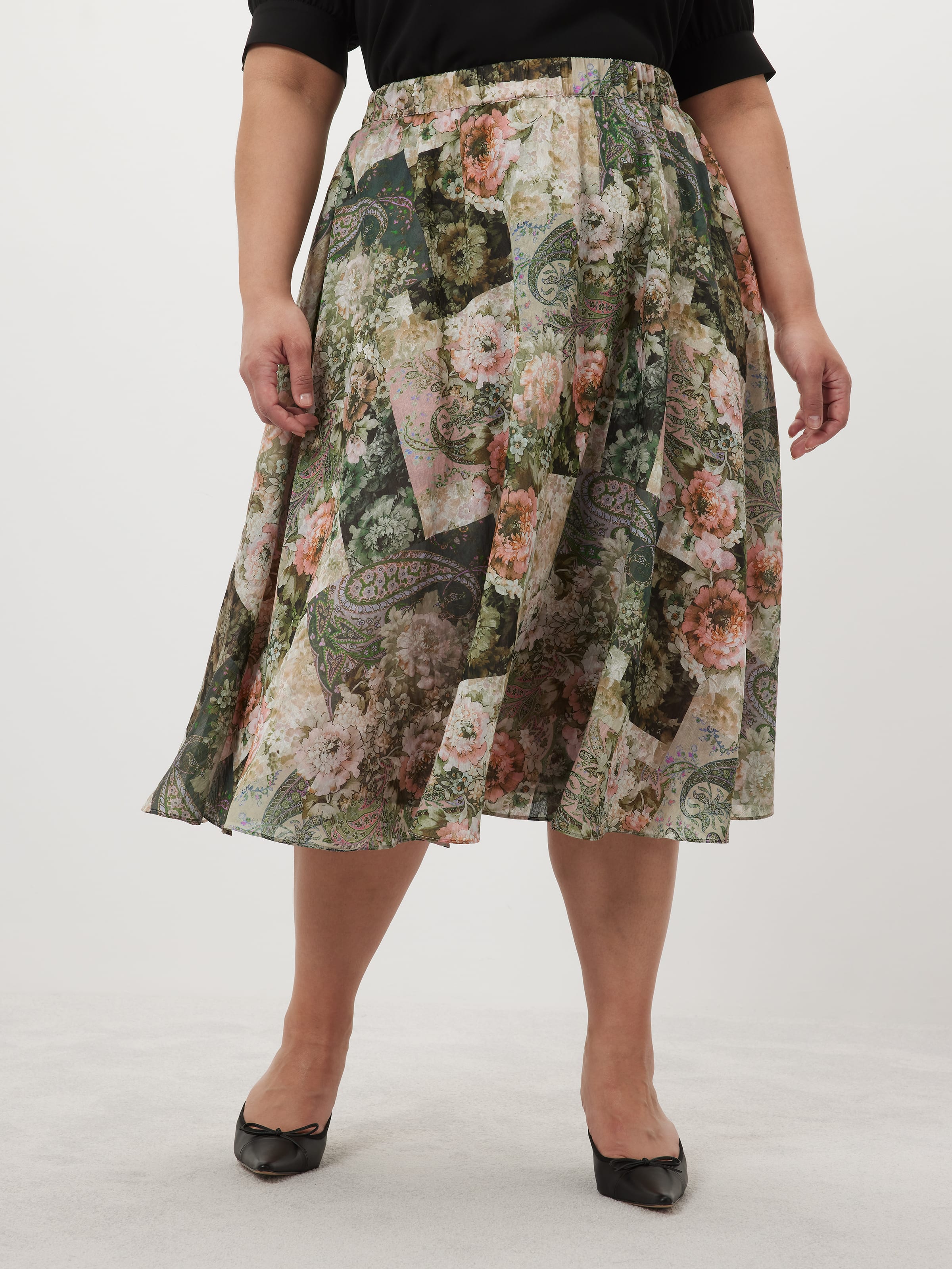 Curve Ava Skirt