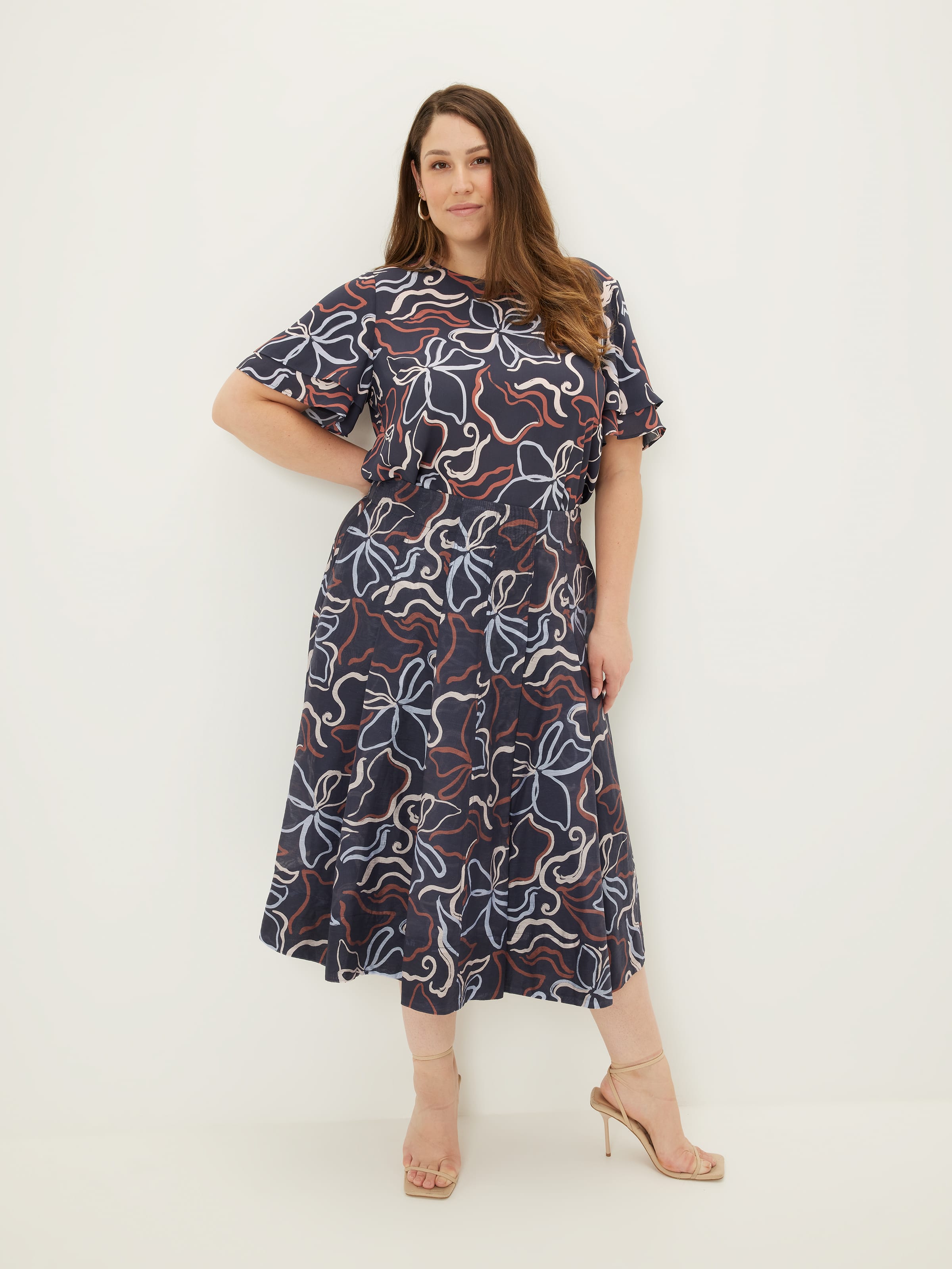 Curve Darwin Outline Midi Skirt
