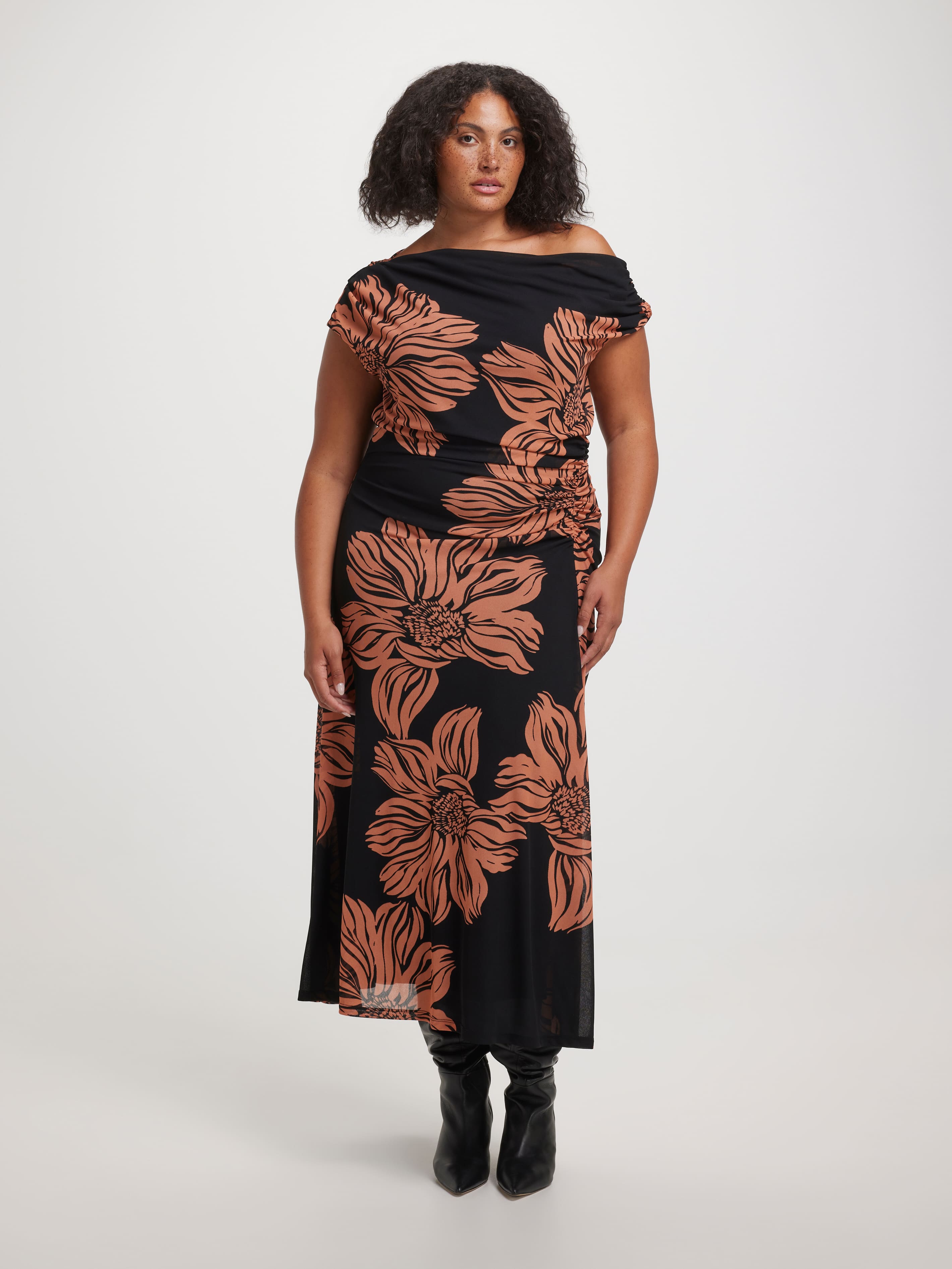 Curve Coco Mesh Midi Dress