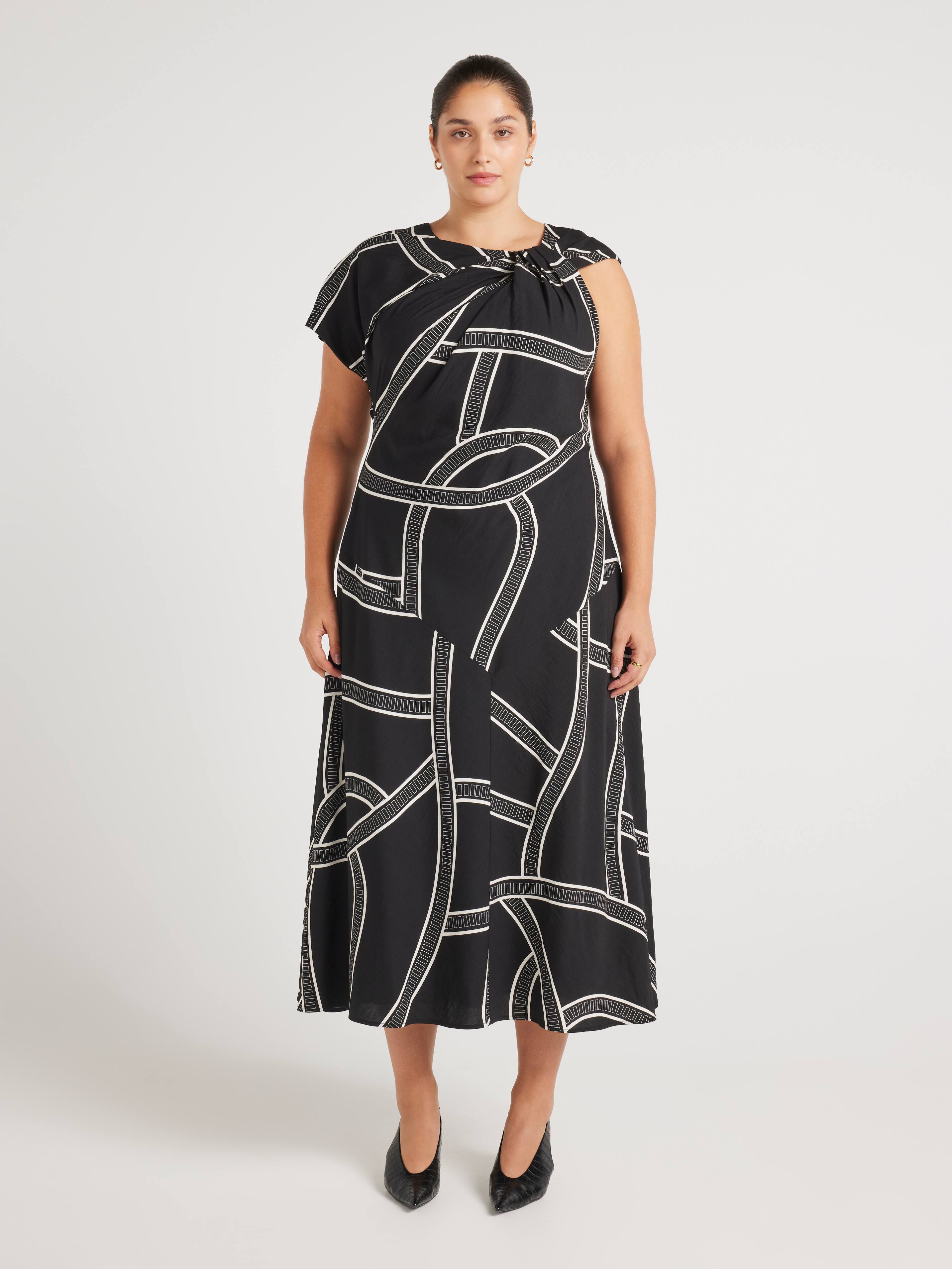 Curve Amber Midi Dress