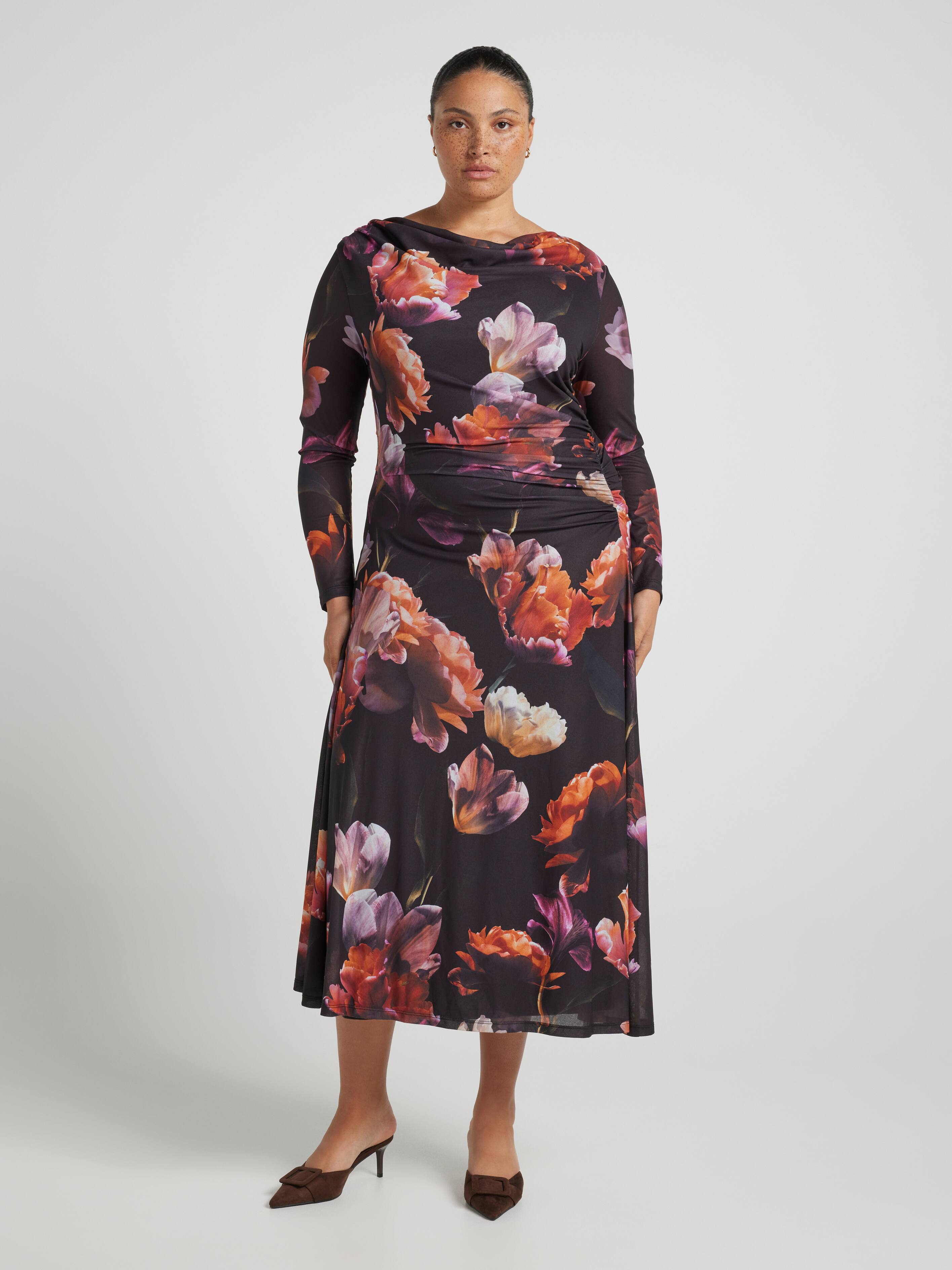 Curve Coco Long Sleeve Mesh Dress