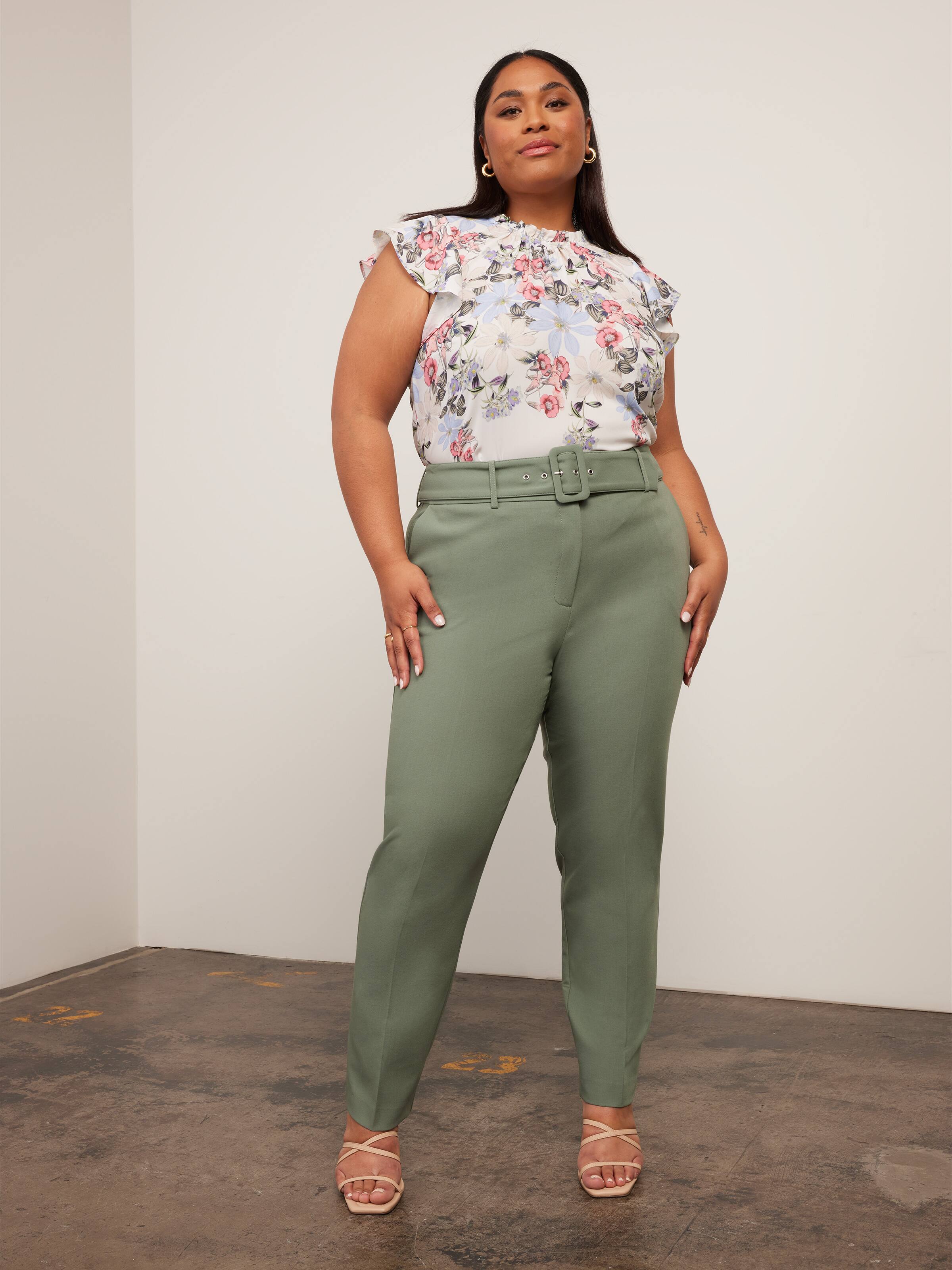 Plus size khaki 2024 pants near me