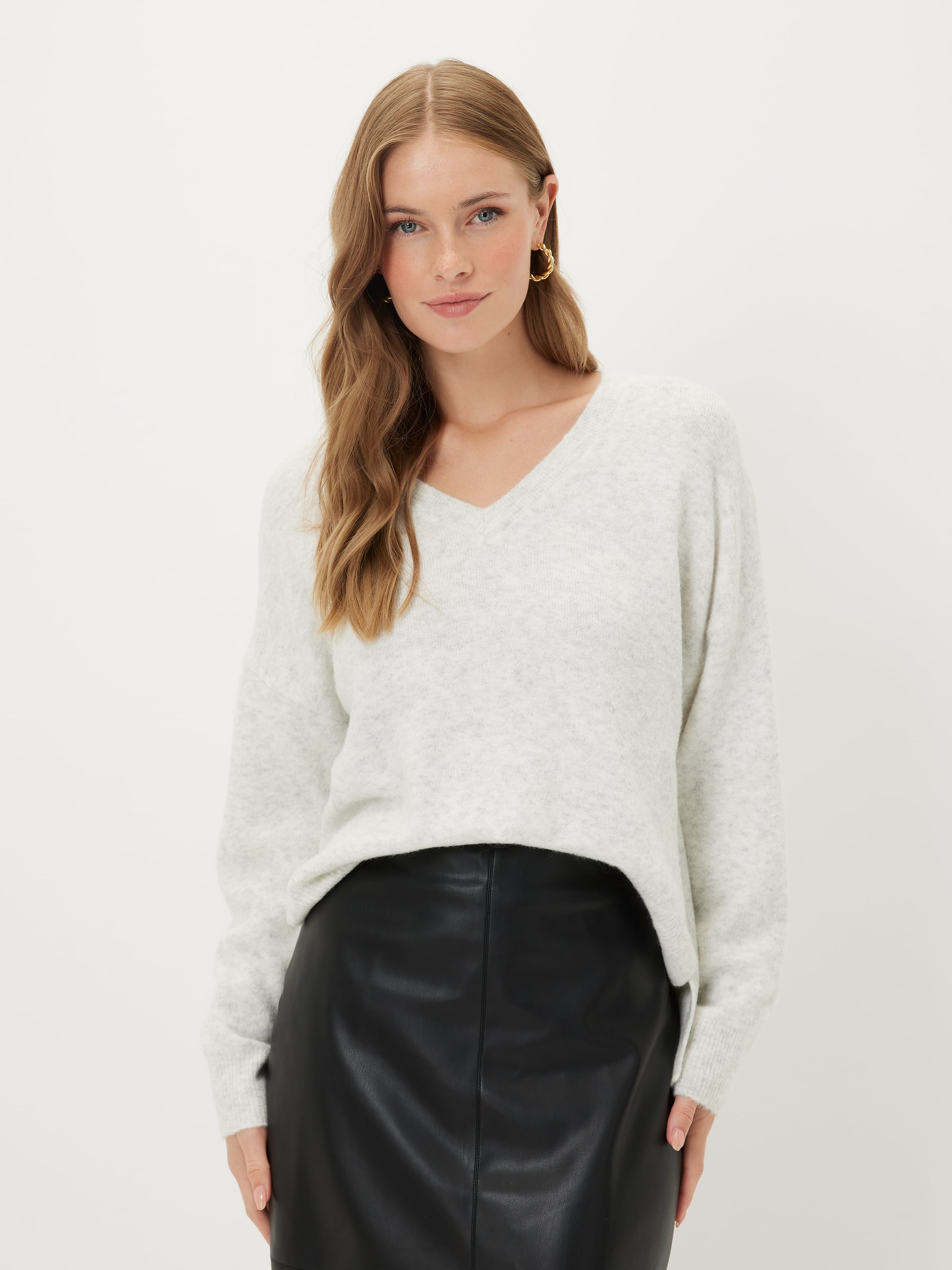 Jodie V Neck Knit