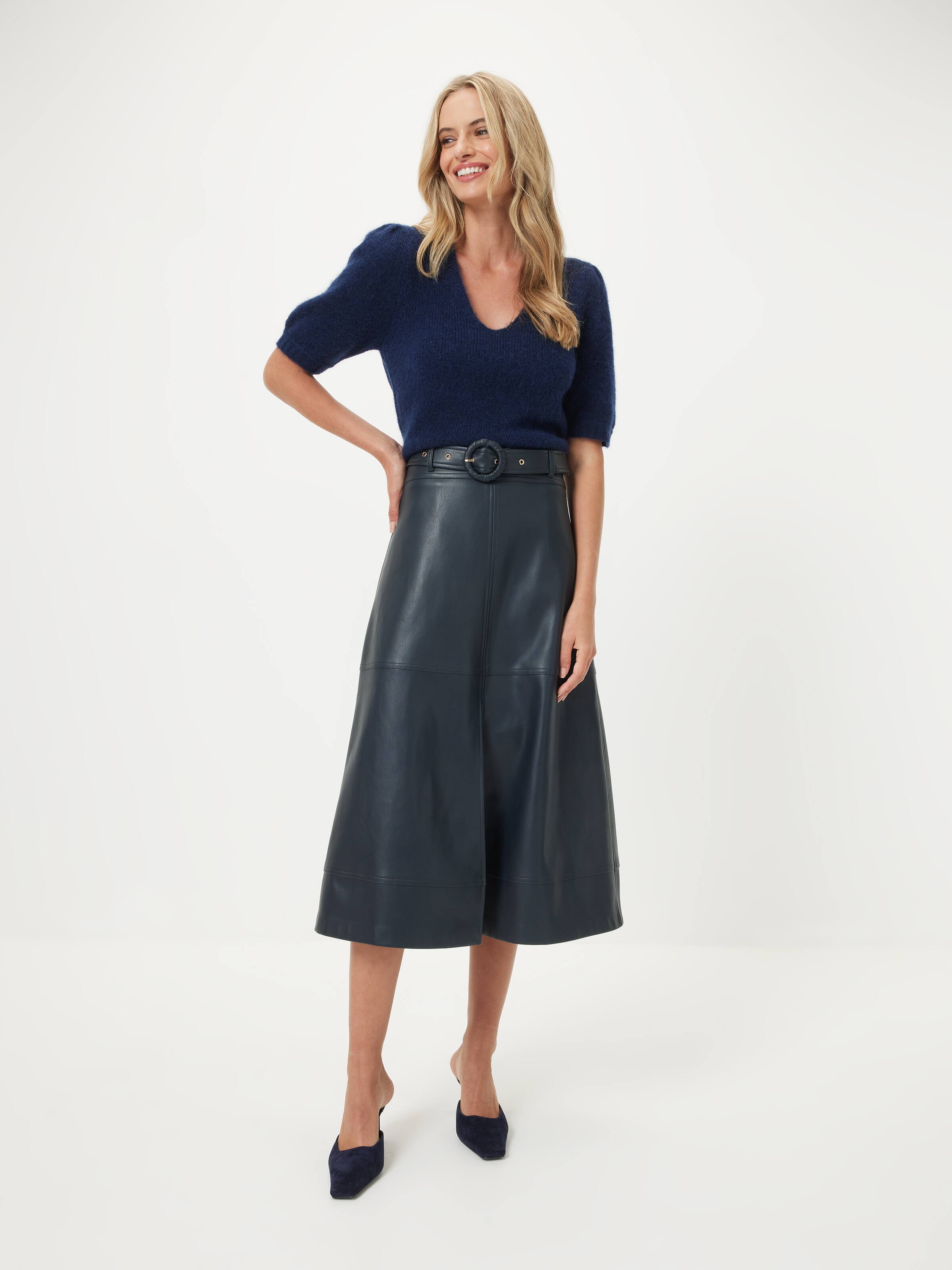 Short Sleeve Fluffy V Neck