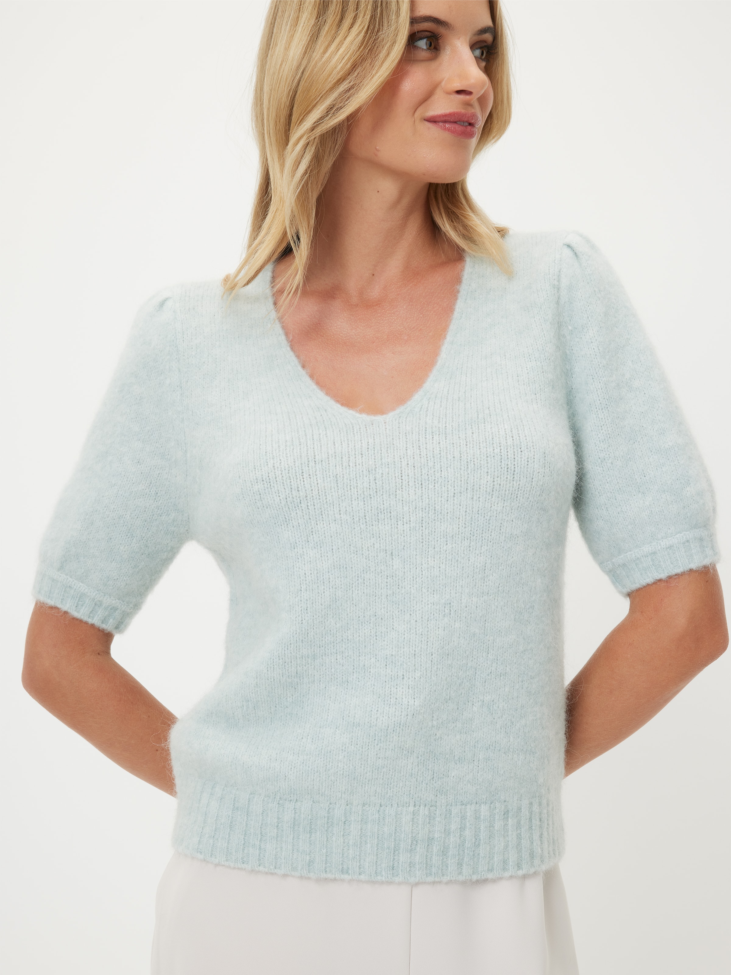 Short Sleeve Fluffy V Neck
