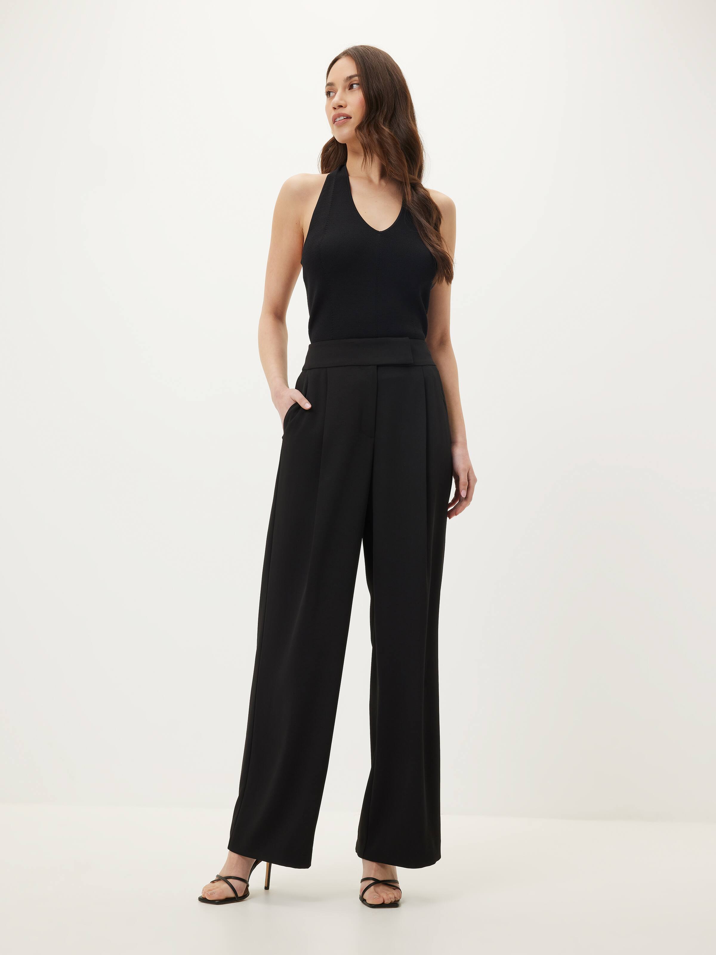 Clara Milano Seam Detail Knit