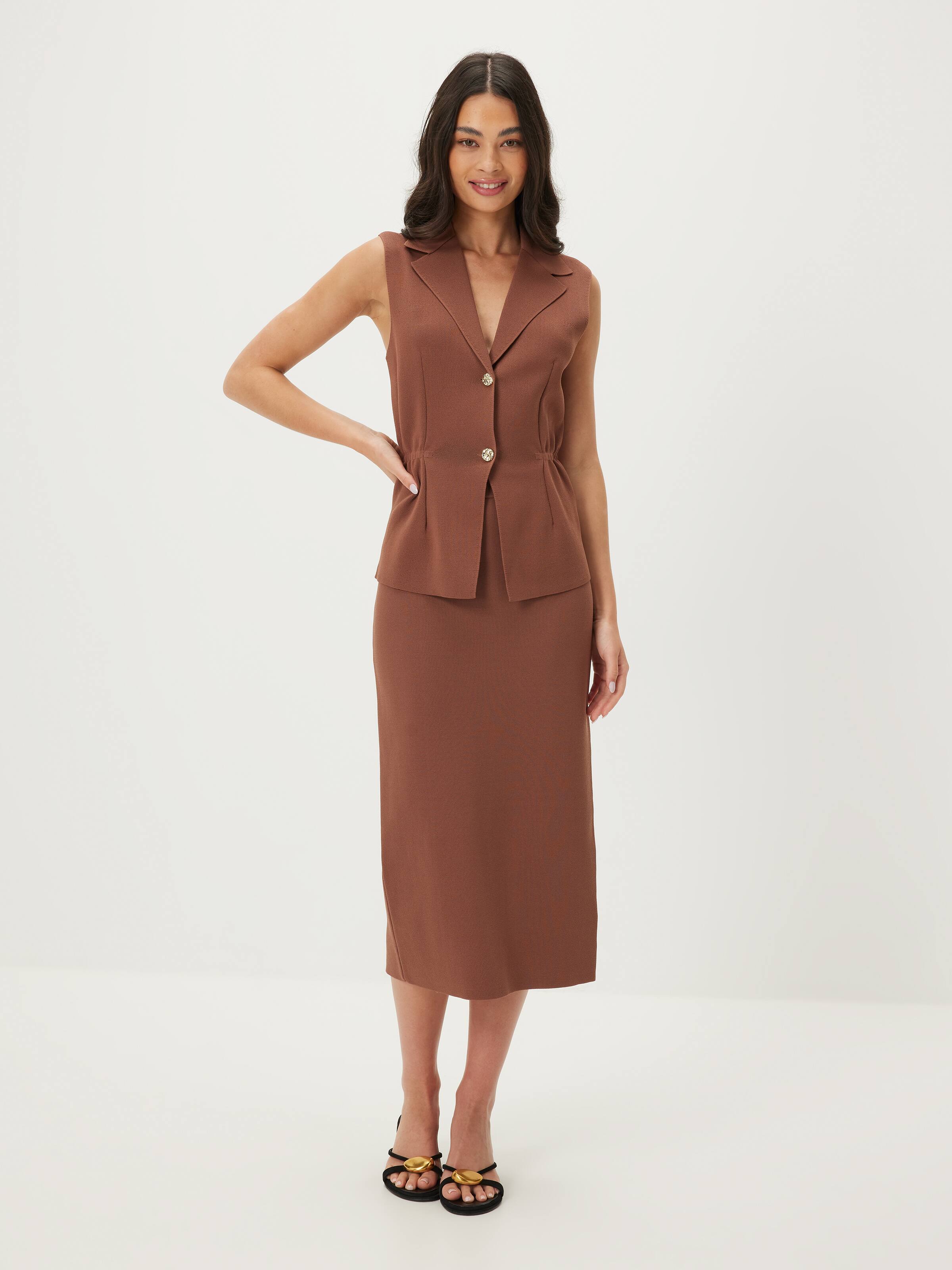 Bianca Collared Milano Vest