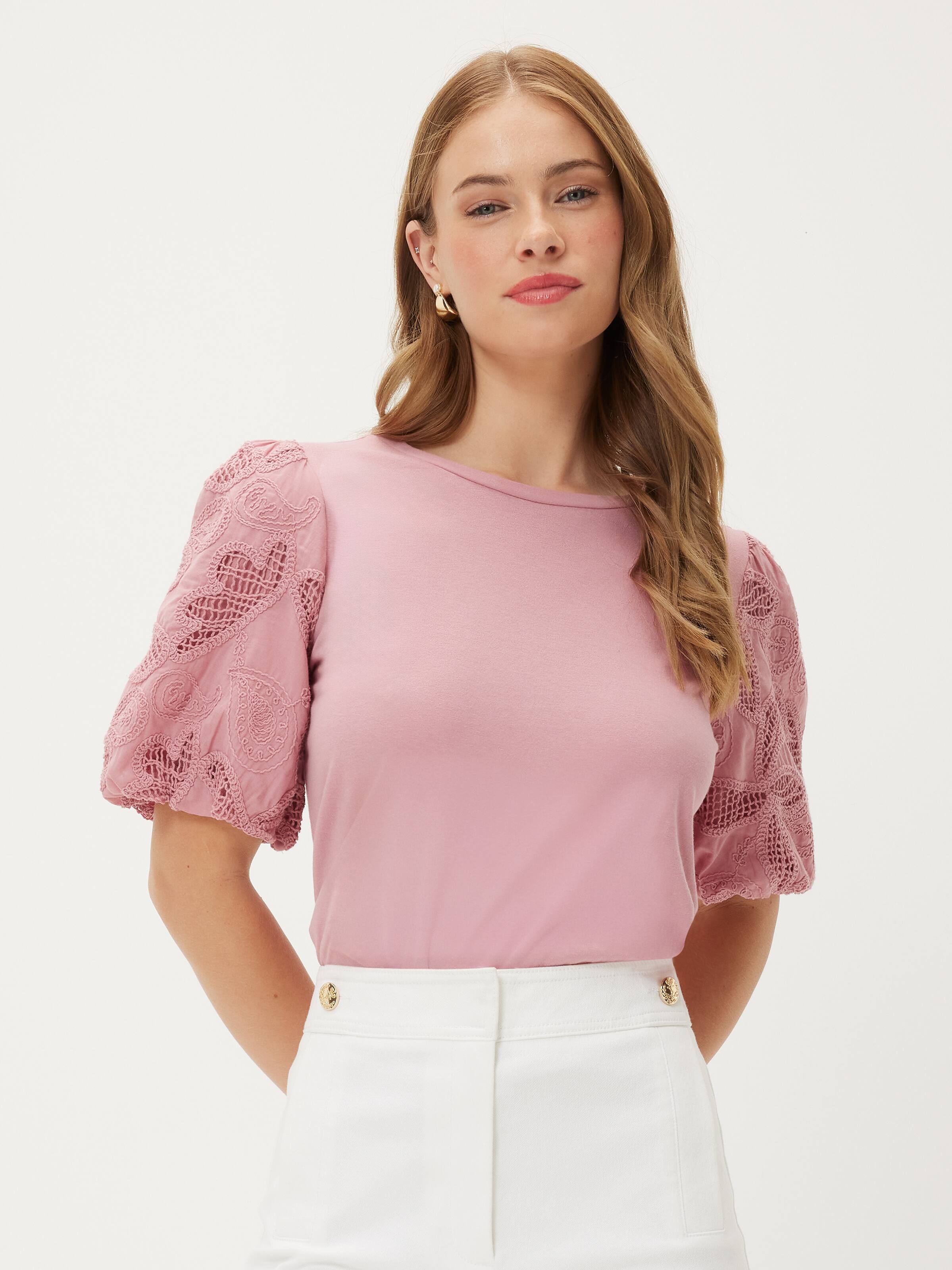 Jess Lace Sleeve Tee