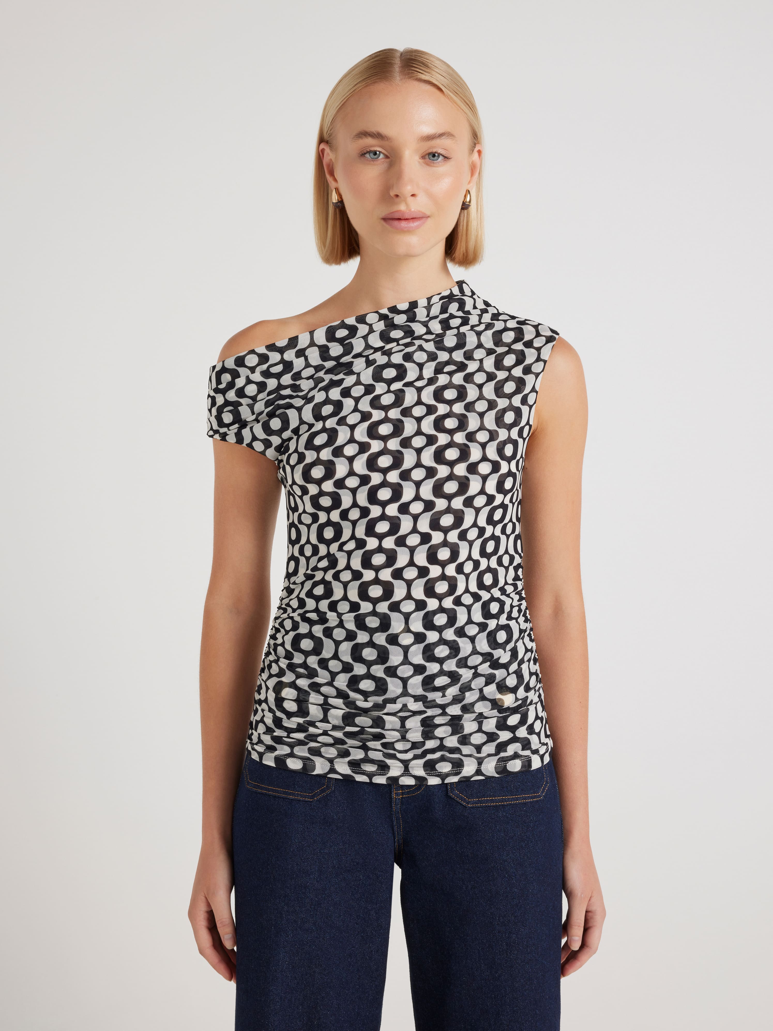 Maddie Mesh Tip Shoulder Top