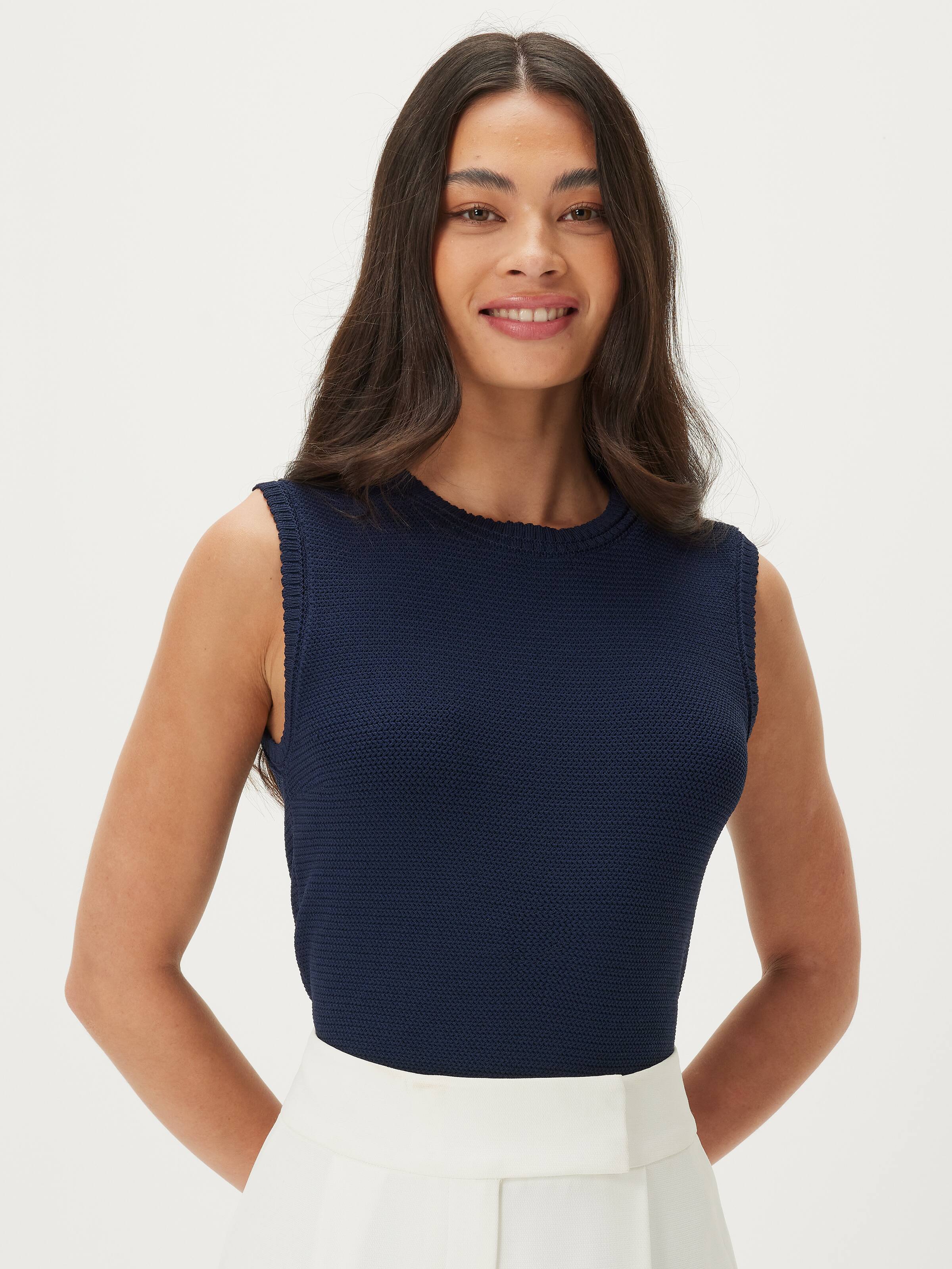 Bonnie Textured Sleeveles Knit