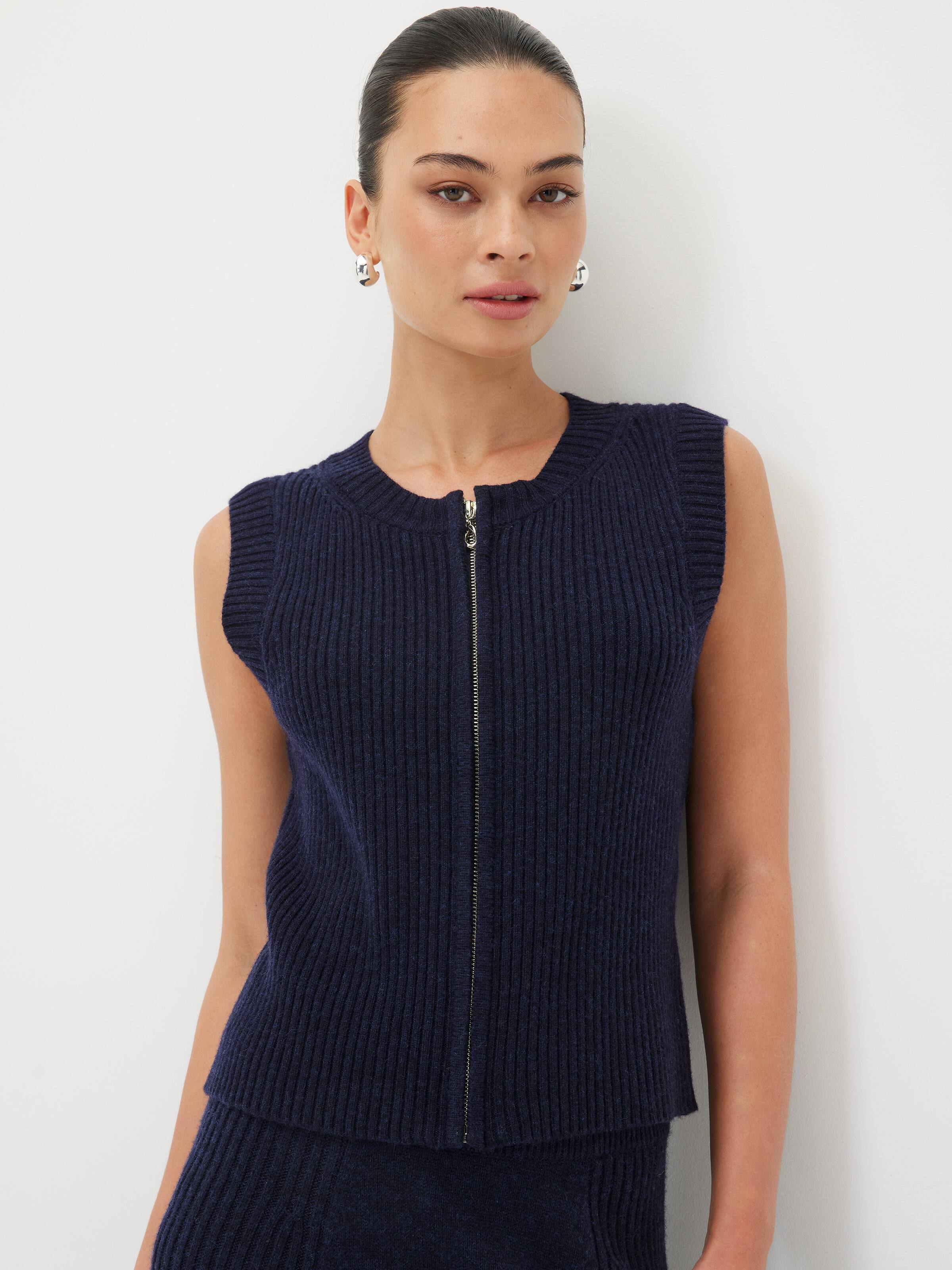 Liberty Ribbed Zip Thrugh Vest