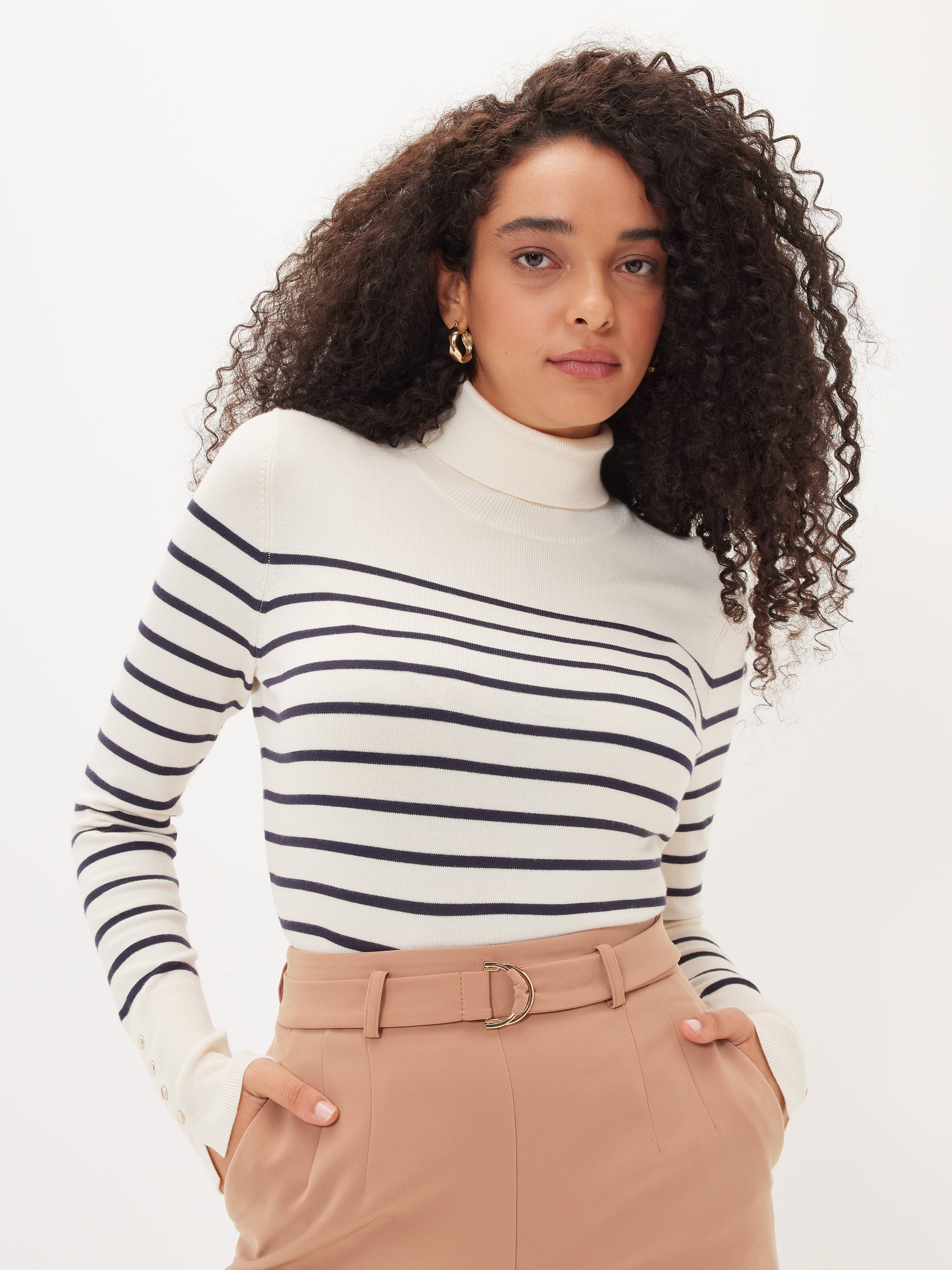 Madison Roll Neck Knit