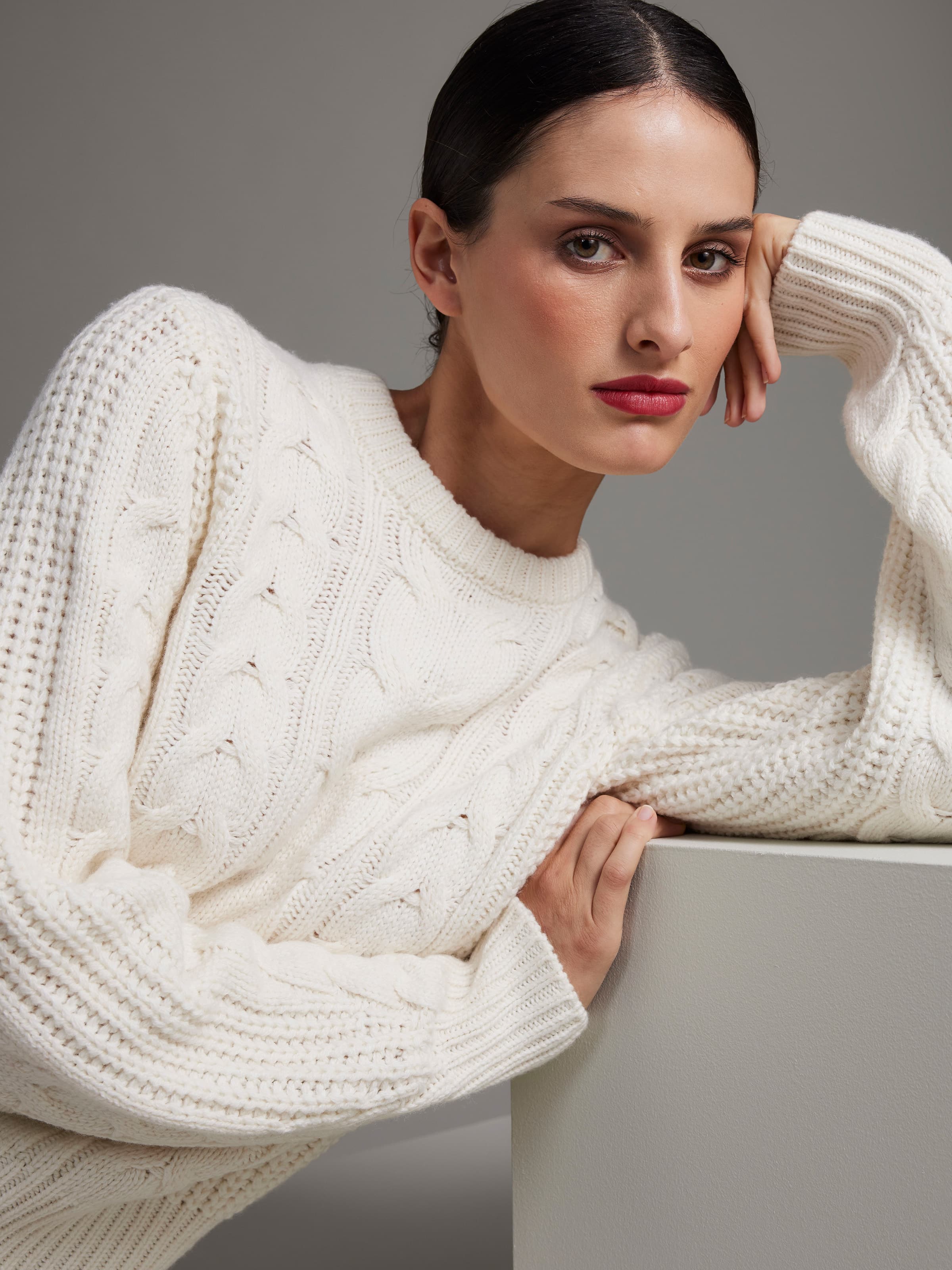 Chiara Chunky Cable Knit