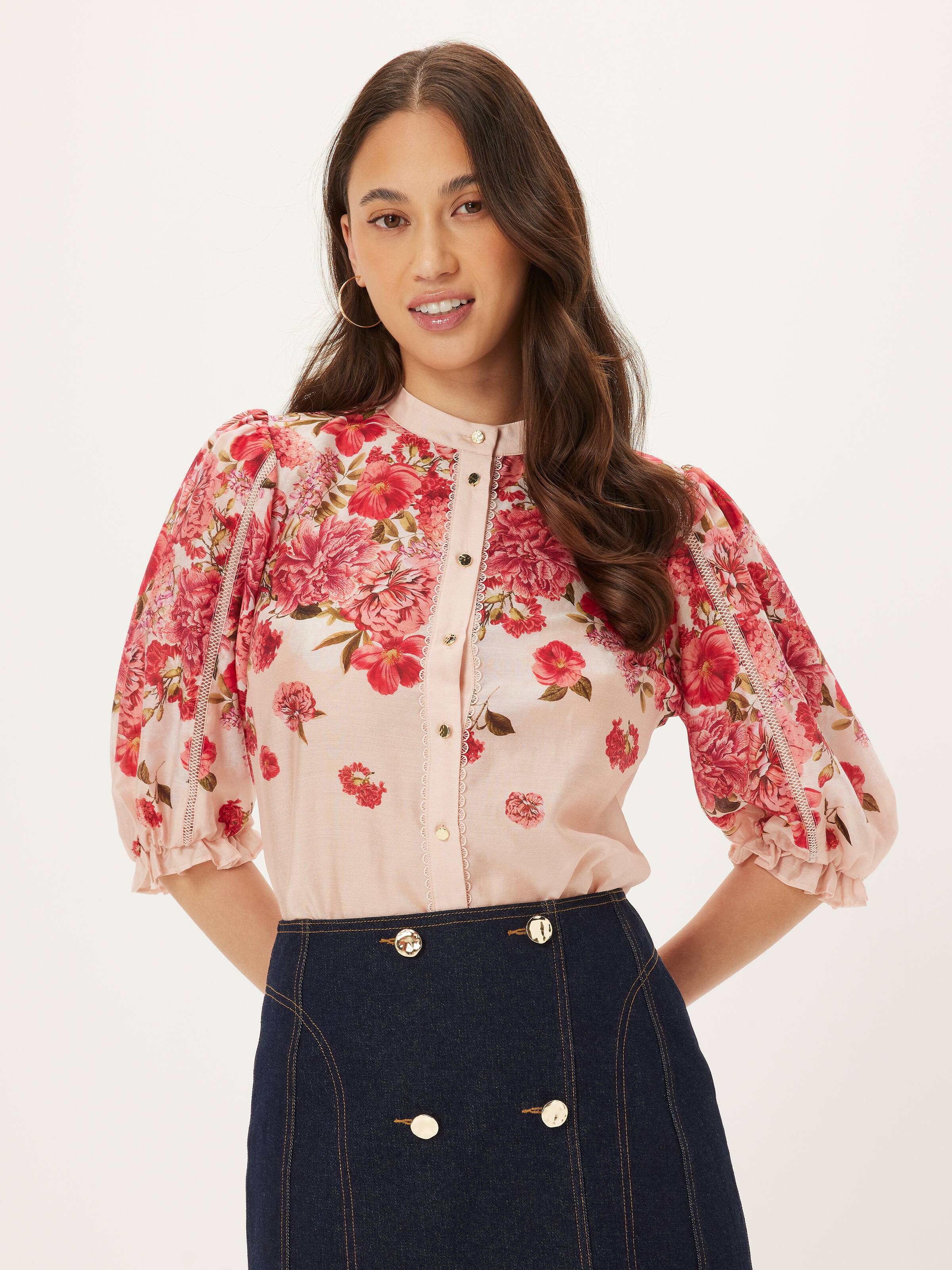 Gemma Lace Trim Short Sleeve Blouse