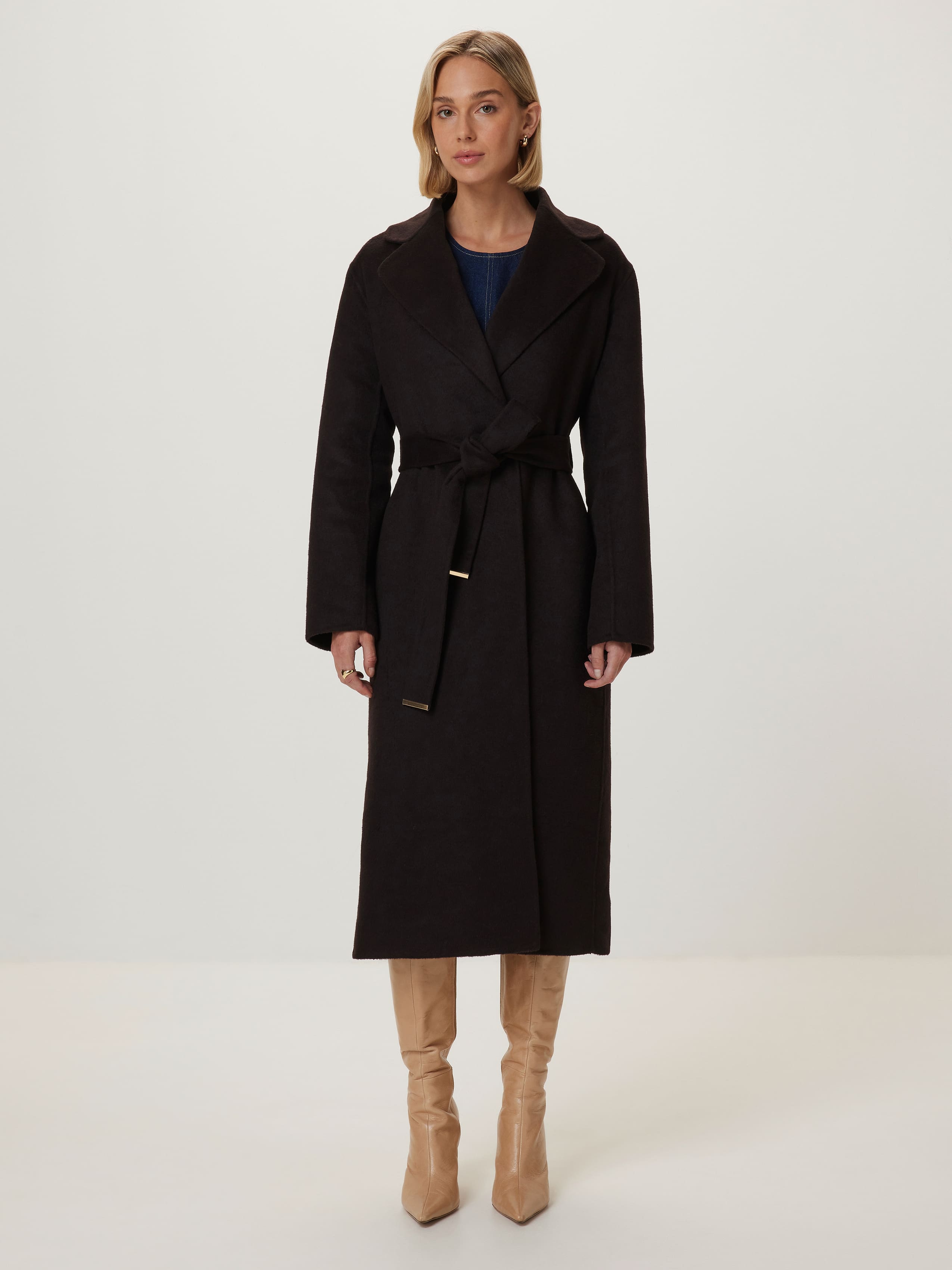 Women's Coats - Trench Coats, Peacoats & More | Portmans Women's Coats - Trench Coats, Peacoats & More | Portmans